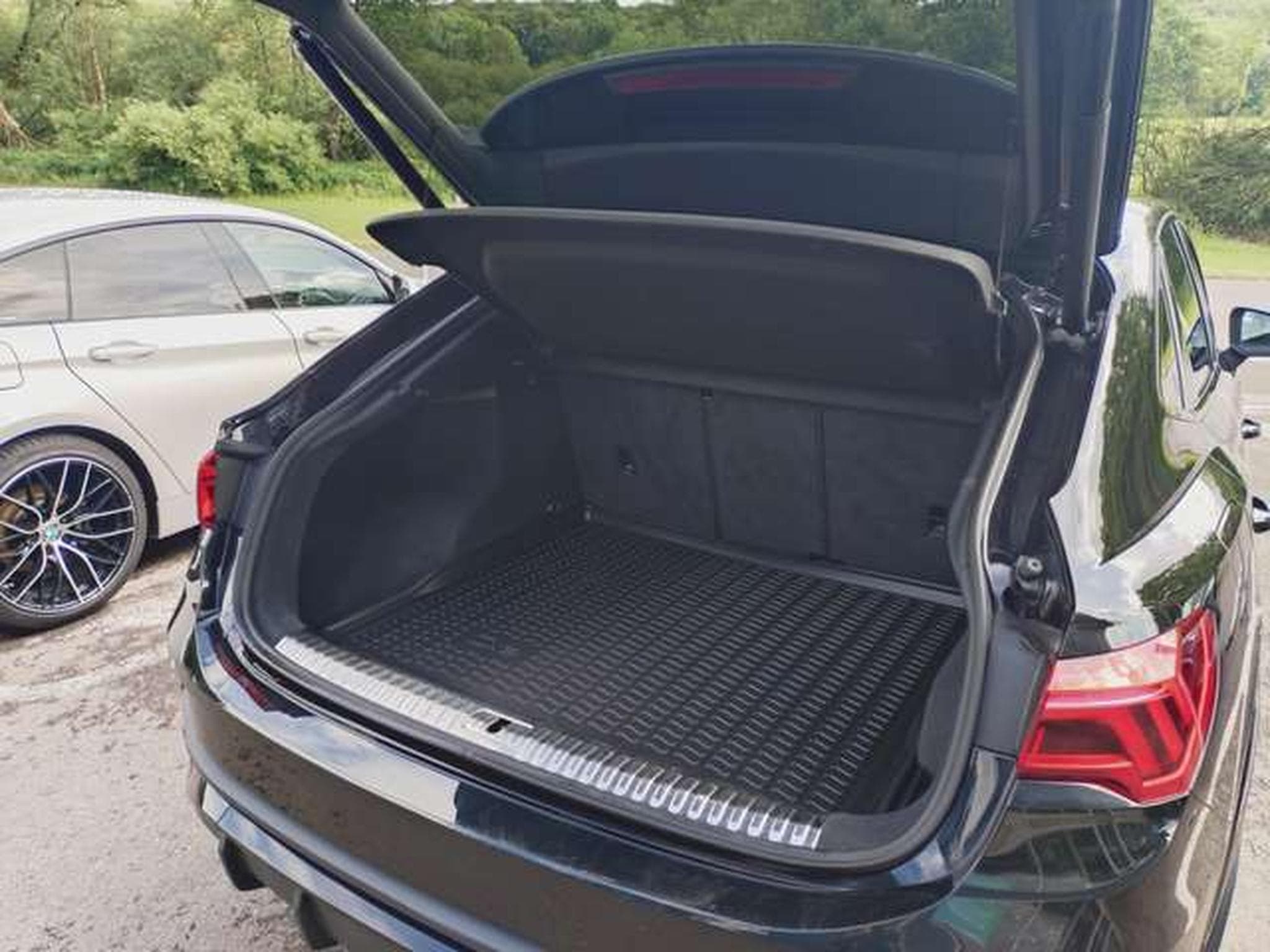 Audi Q3 45 TFSI quattro S line (2021) - Foto 11