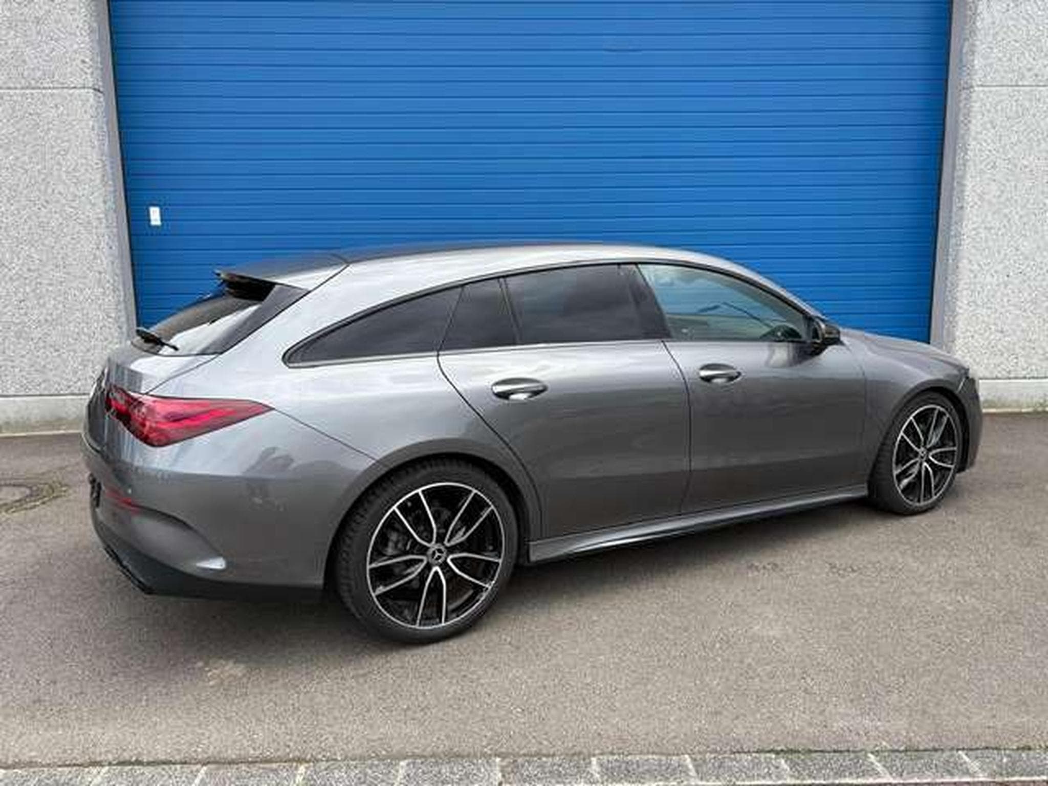 Mercedes CLA 200 CLA Shooting Brake 200D 150 CH AMG NIGHT EDITION (2025) - Photo 3