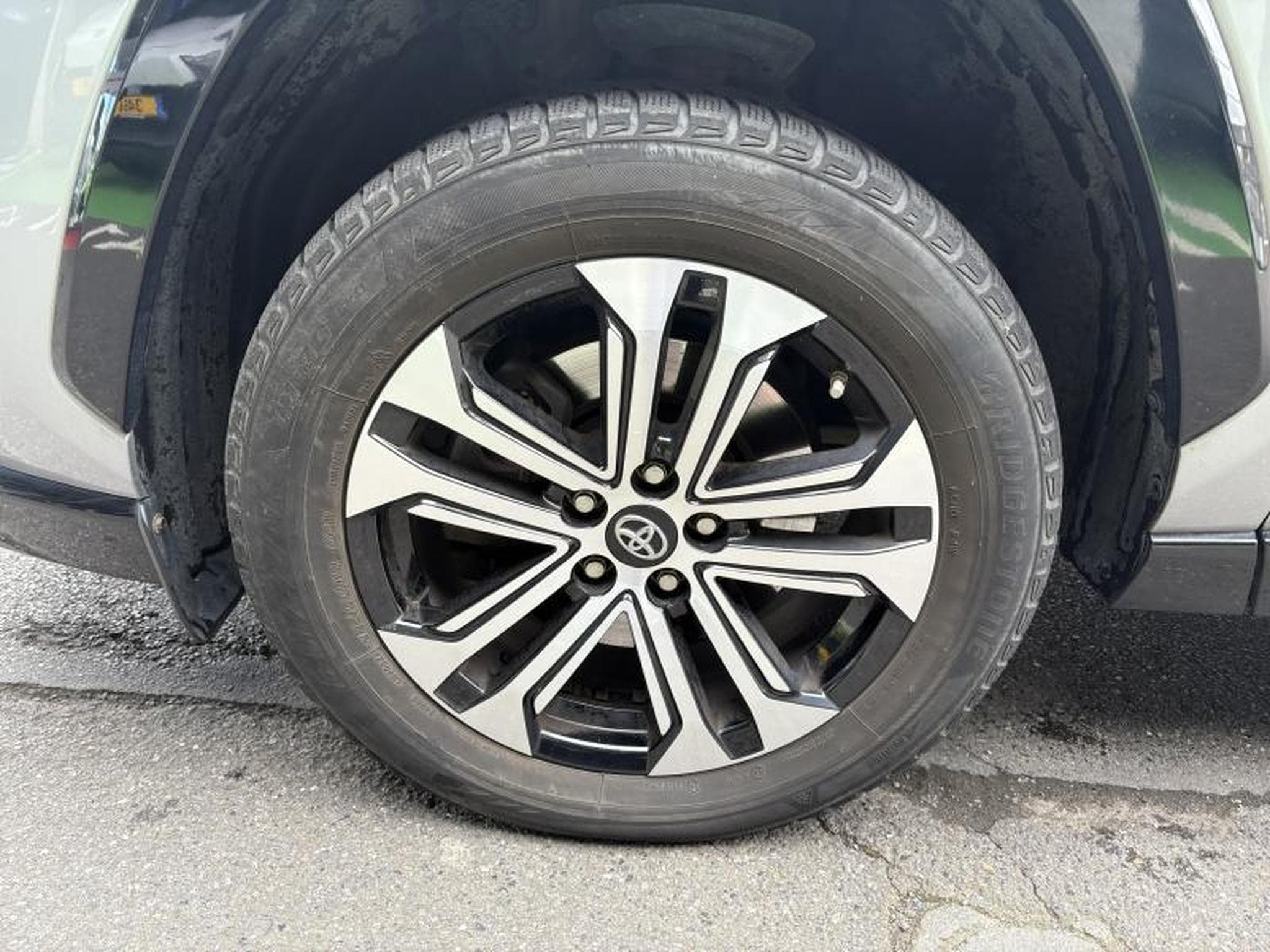 Toyota RAV 4 STYLE PLUS AWD (2019) - Photo 5