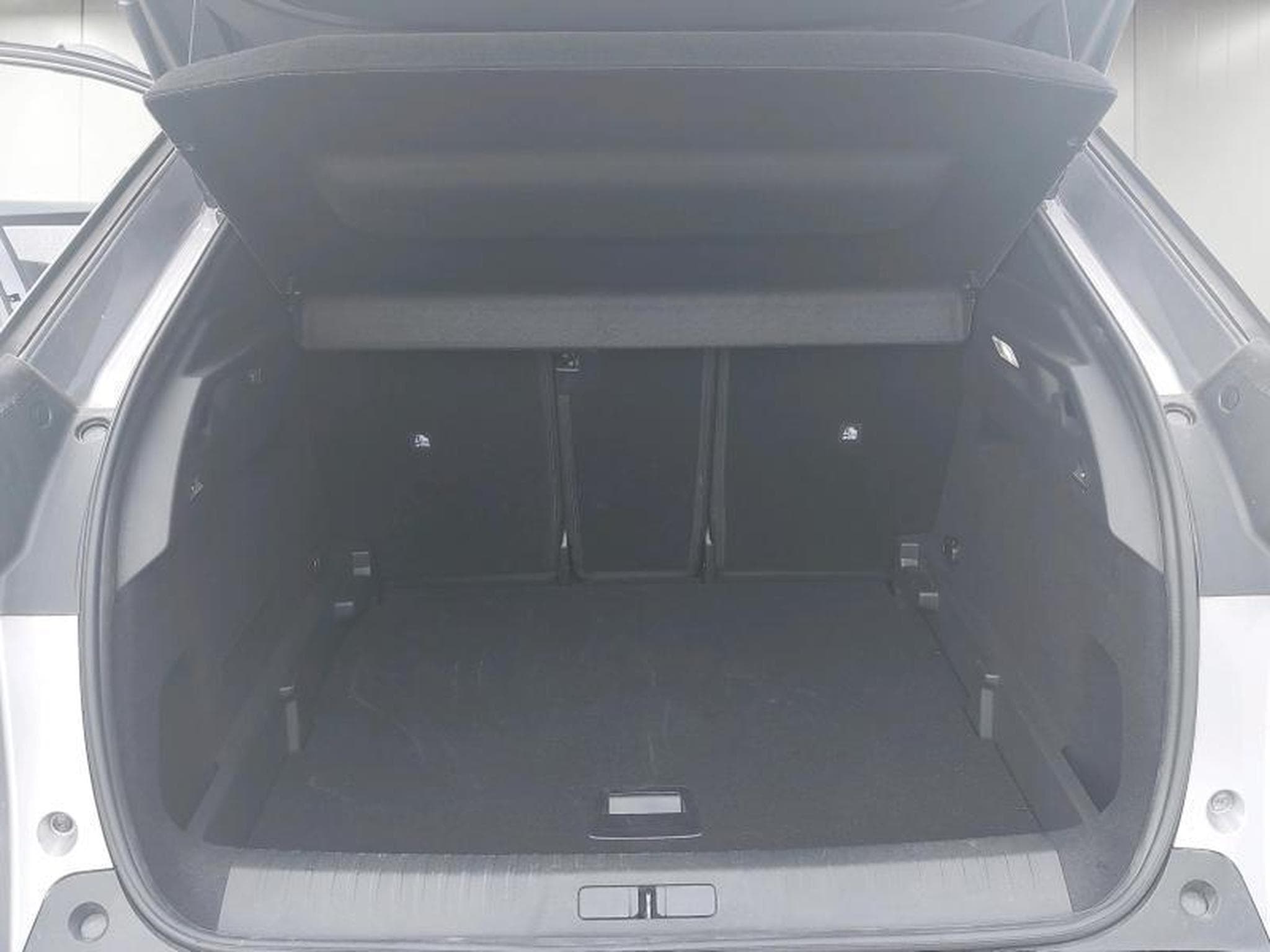 Peugeot 3008 III & e- (2025) - Photo 20