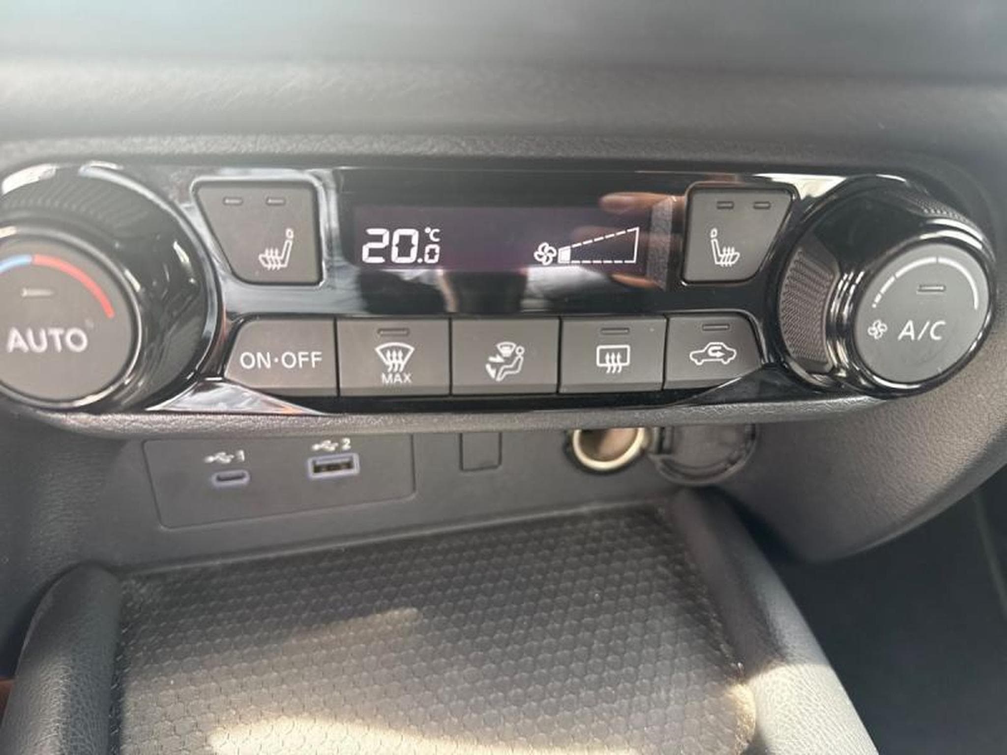 Nissan Juke ACENTA + CONFORT PACK (2024) - Foto 14