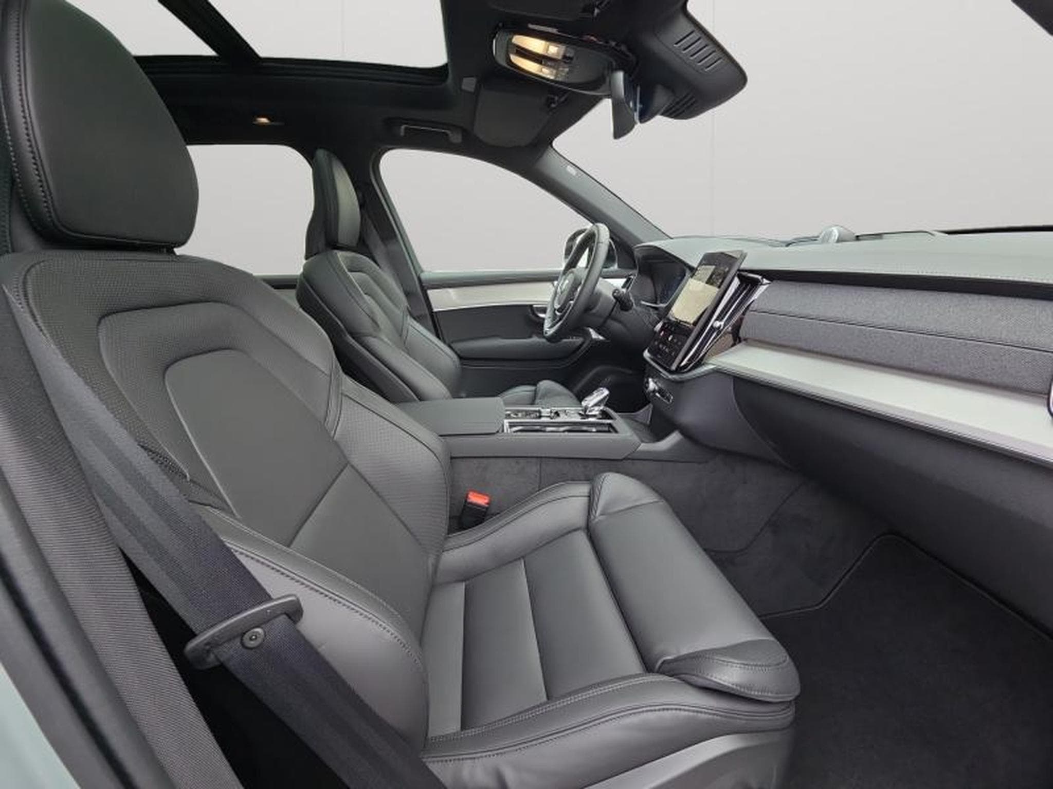 Volvo XC90 T8 Black Edition Plus AWD 2026 / Hybride (2026) - Foto 15