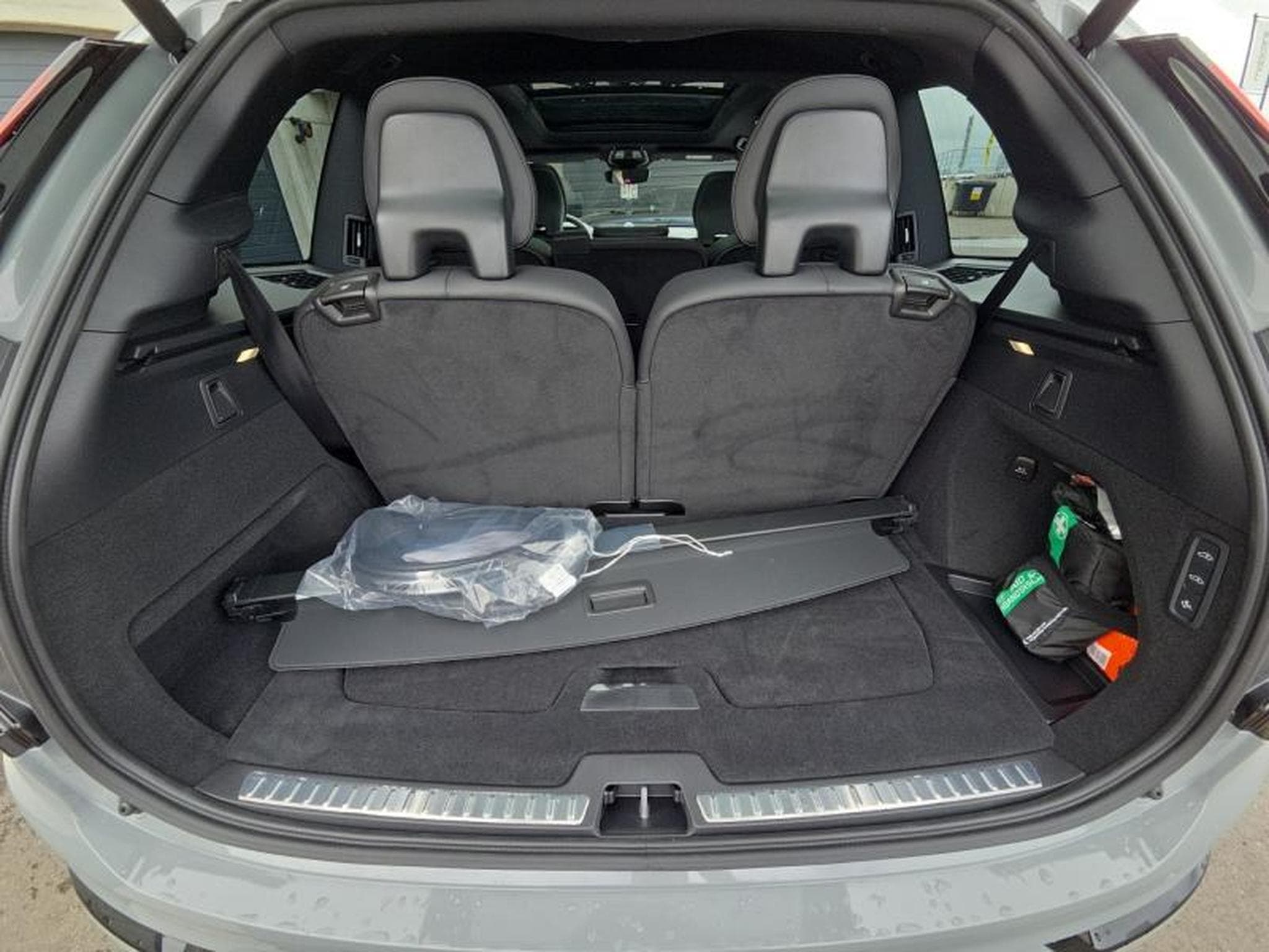 Volvo XC90 T8 Black Edition Plus AWD 2026 / Hybride (2026) - Foto 19