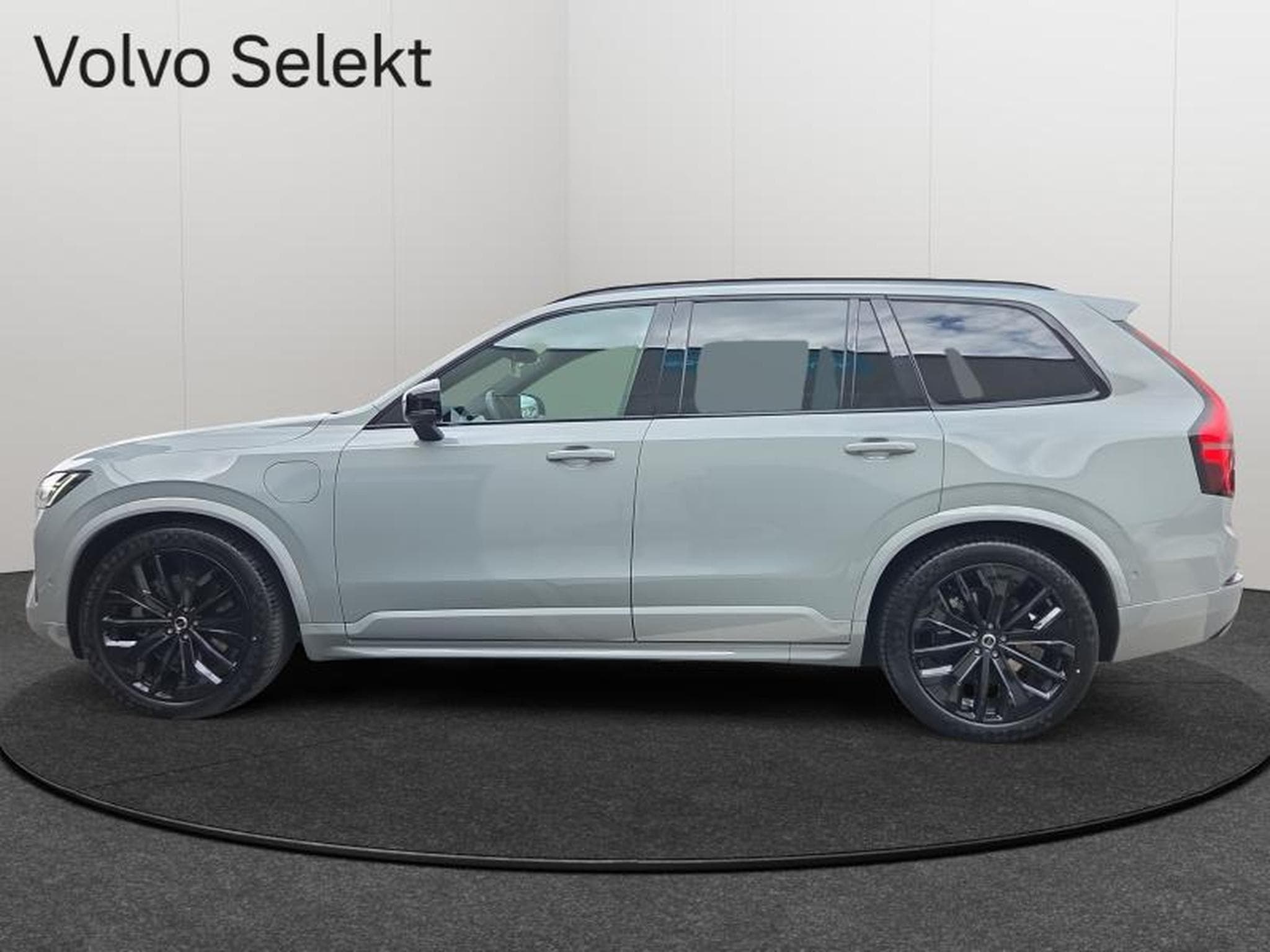 Volvo XC90 T8 Black Edition Plus AWD 2026 / Hybride (2026) - Foto 2