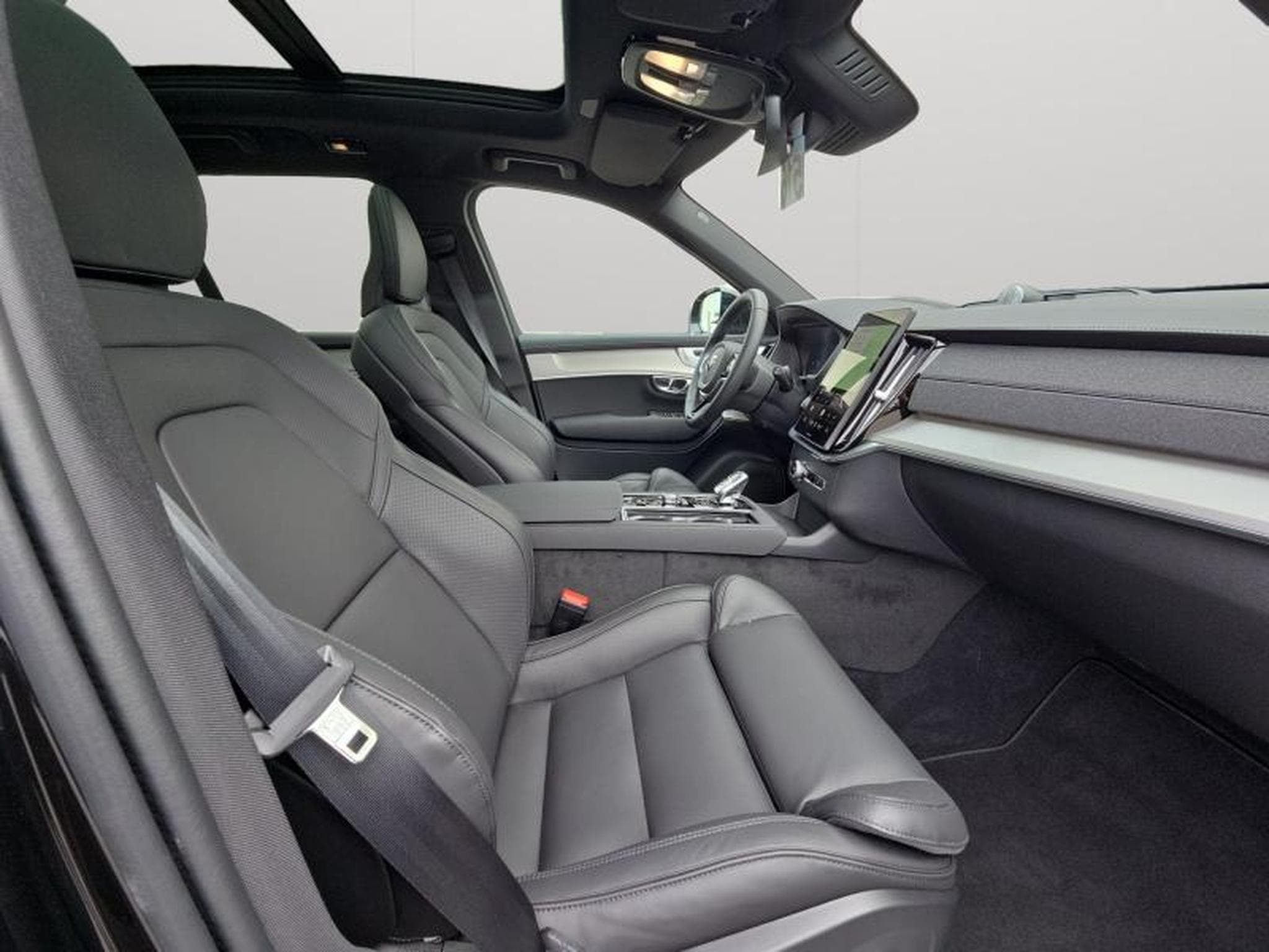 Volvo XC90 T8 Black Edition Plus AWD 2026 / Hybride (2026) - Foto 15