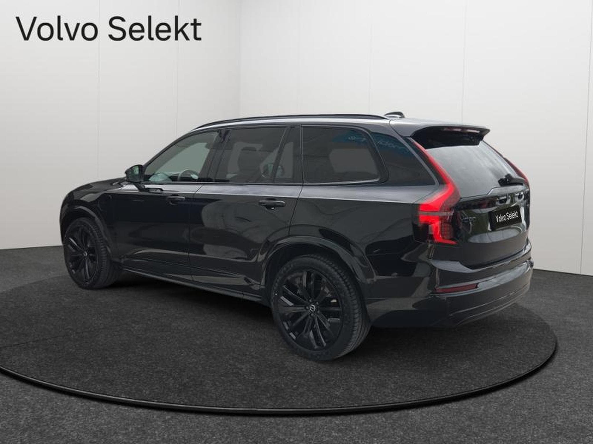 Volvo XC90 T8 Black Edition Plus AWD 2026 / Hybride (2026) - Foto 3