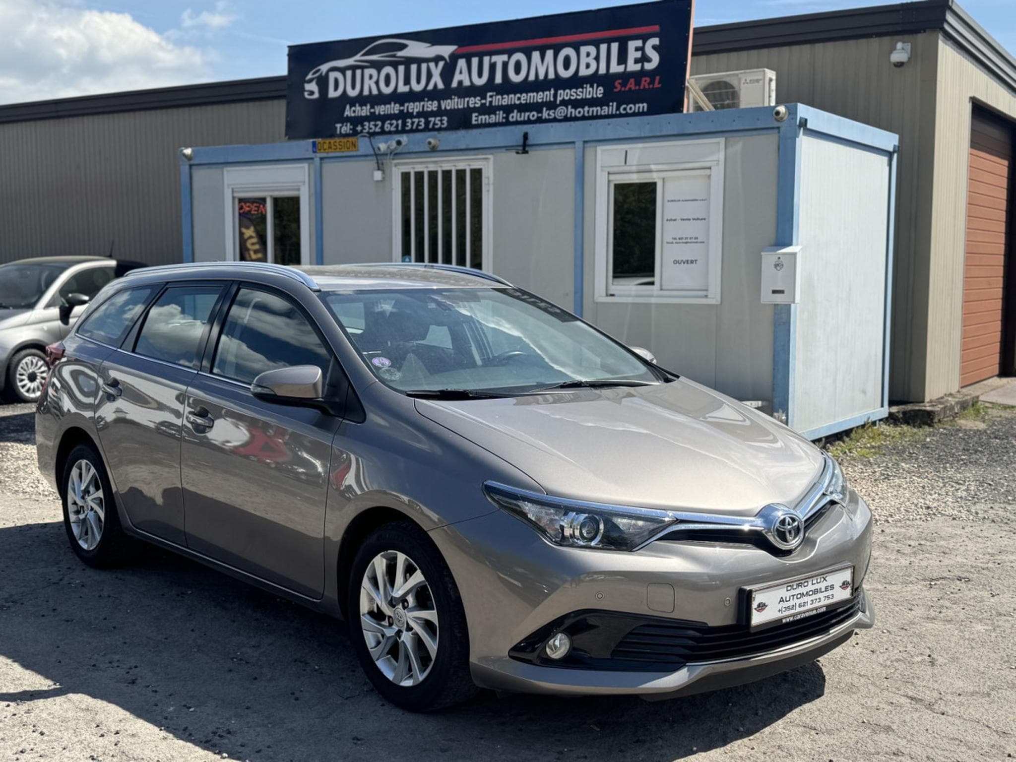 Toyota Auris 1.4 esse 1-prop, 48000km (2016) - Foto 2
