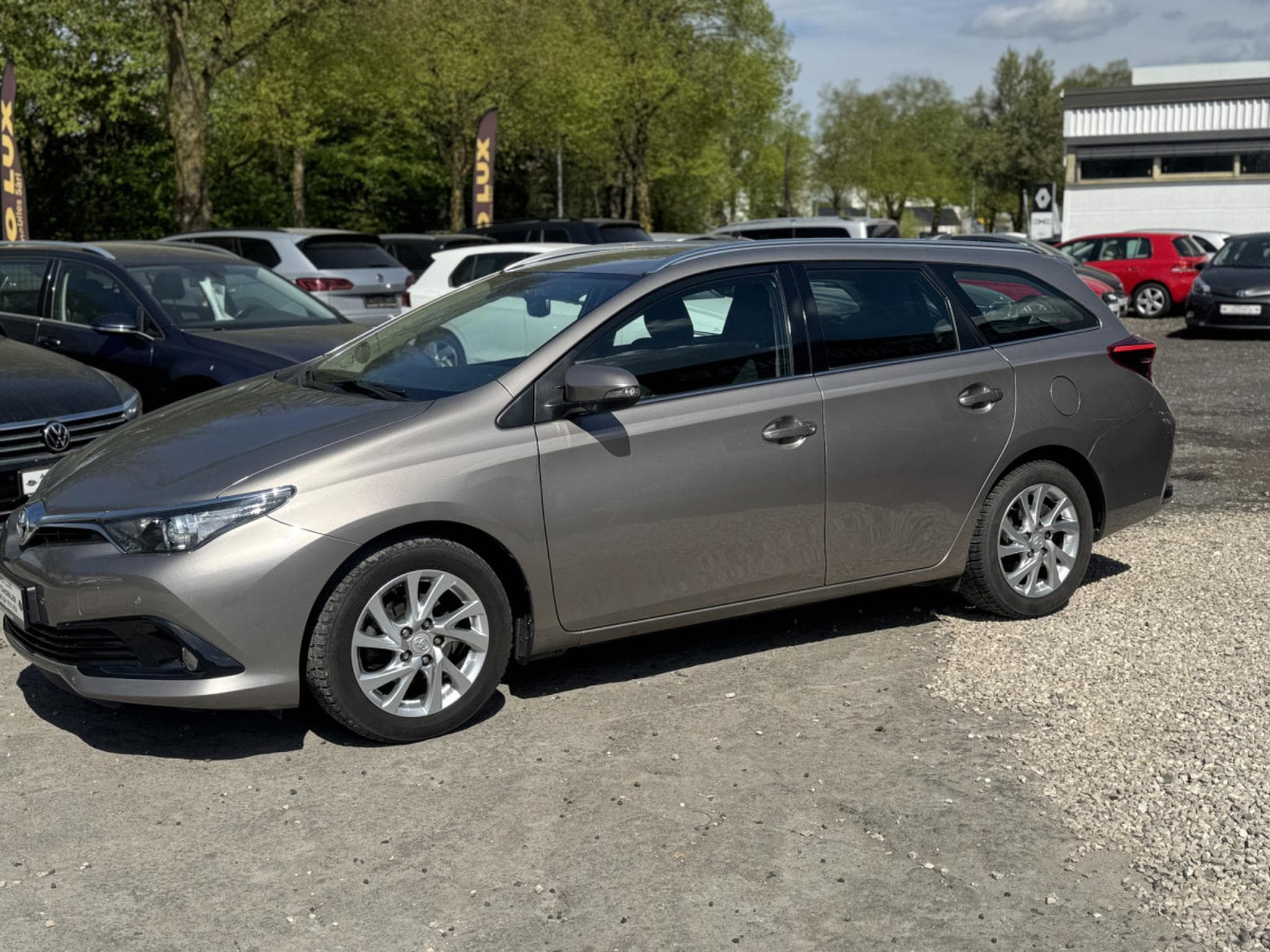 Toyota Auris 1.4 esse 1-prop, 48000km (2016) - Foto 5