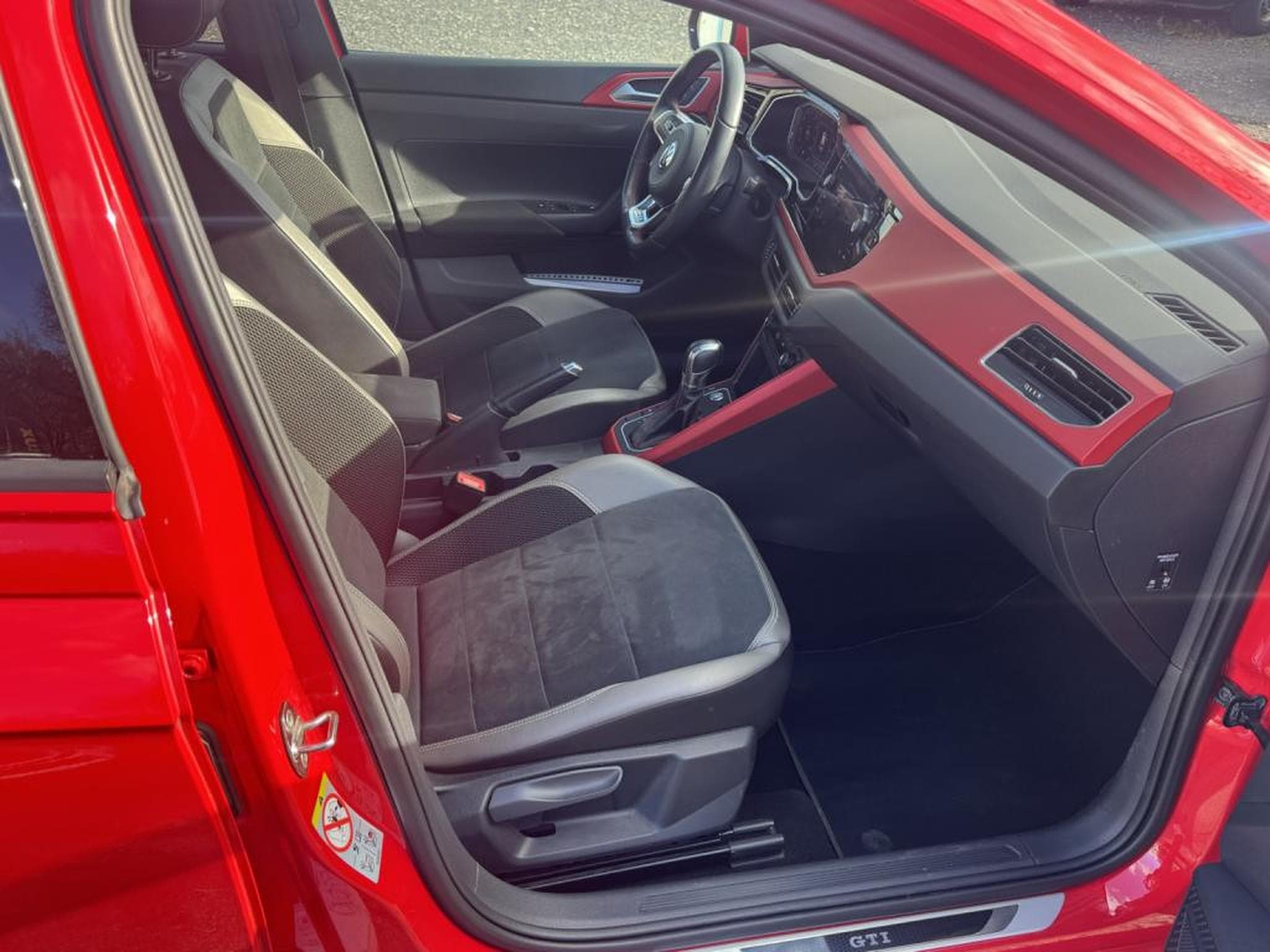 VW Polo 2.0 esse 200ch automatique 1-prop, 31.000km (2019) - Foto 10