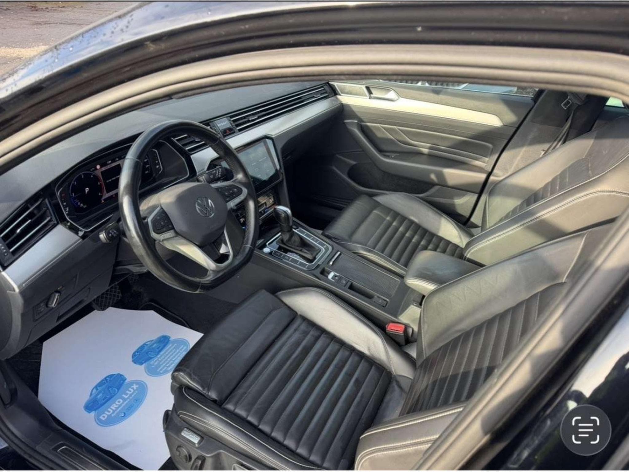 VW Passat 2.0 TDI SCR DSG Highline 1-prop Tva Récup (2020) - Foto 11