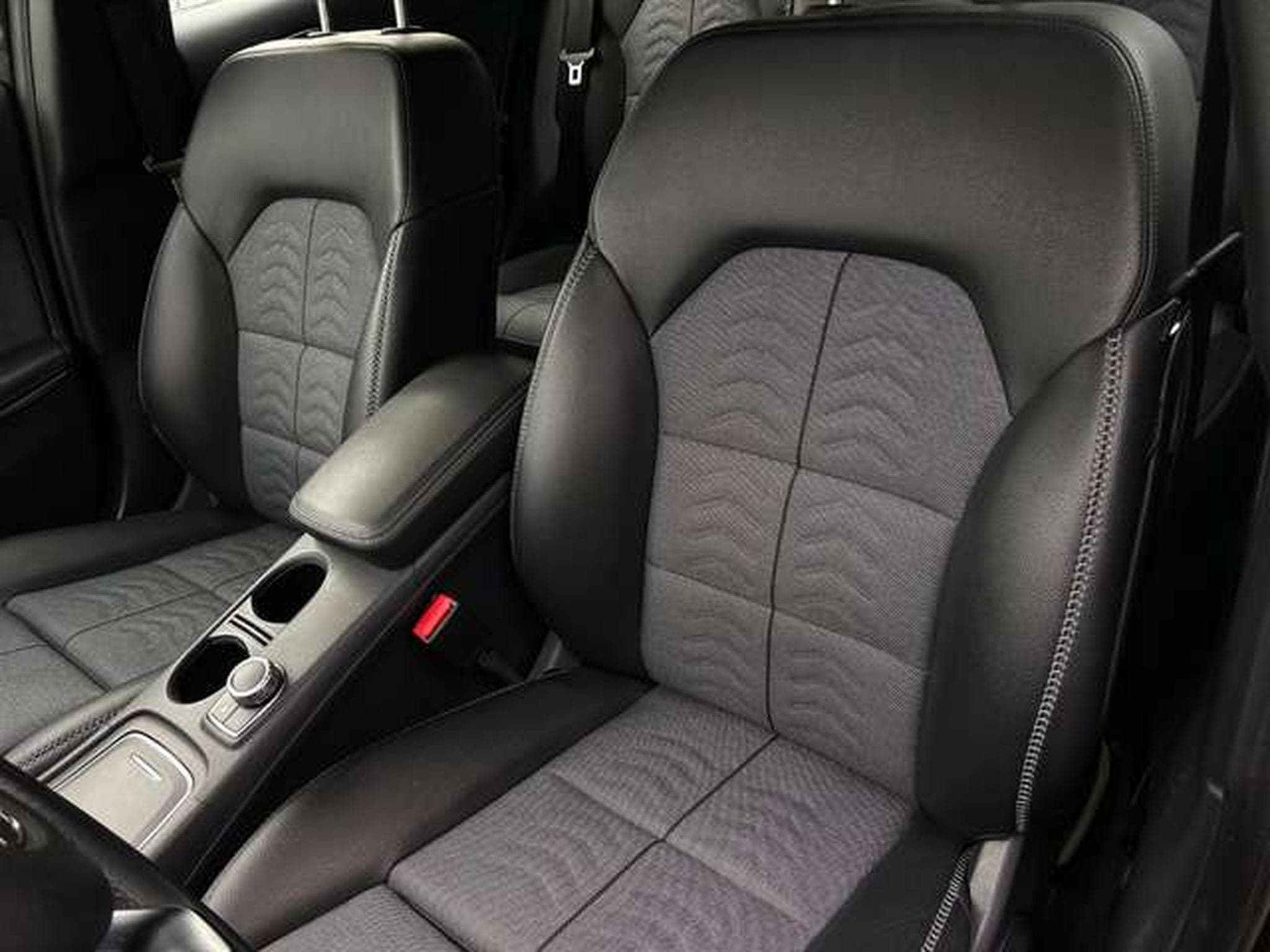 Mercedes GLA 200 200 CDI DCT SENSATION (2019) - Foto 14