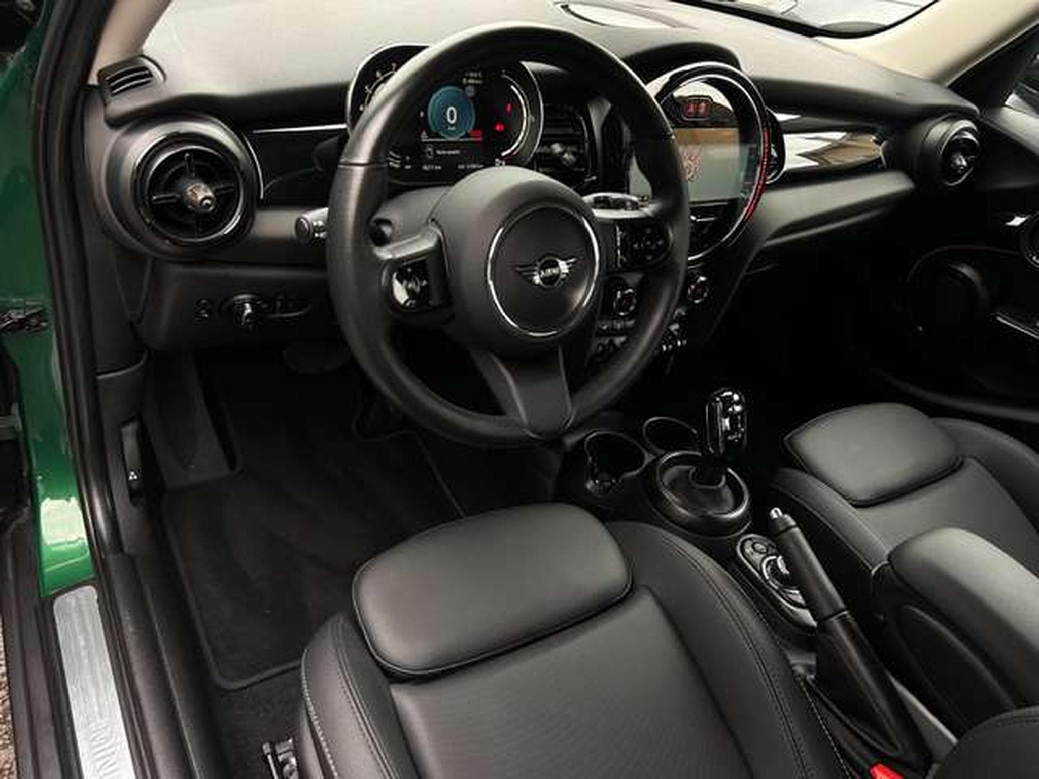 MINI Cooper 1.5 136 DKG7 EDITION PREMIUM PLUS (2023) - Photo 12