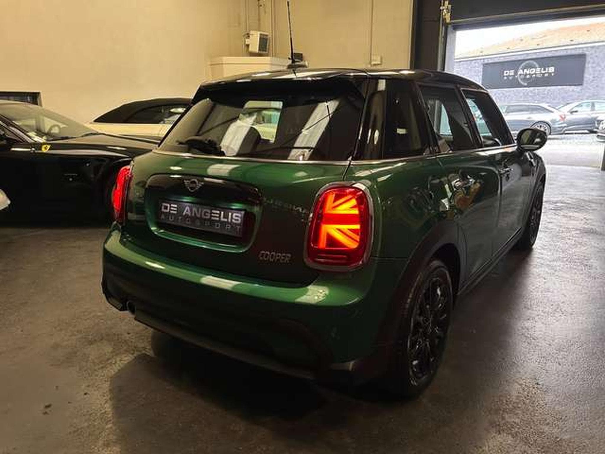 MINI Cooper 1.5 136 DKG7 EDITION PREMIUM PLUS (2023) - Photo 5