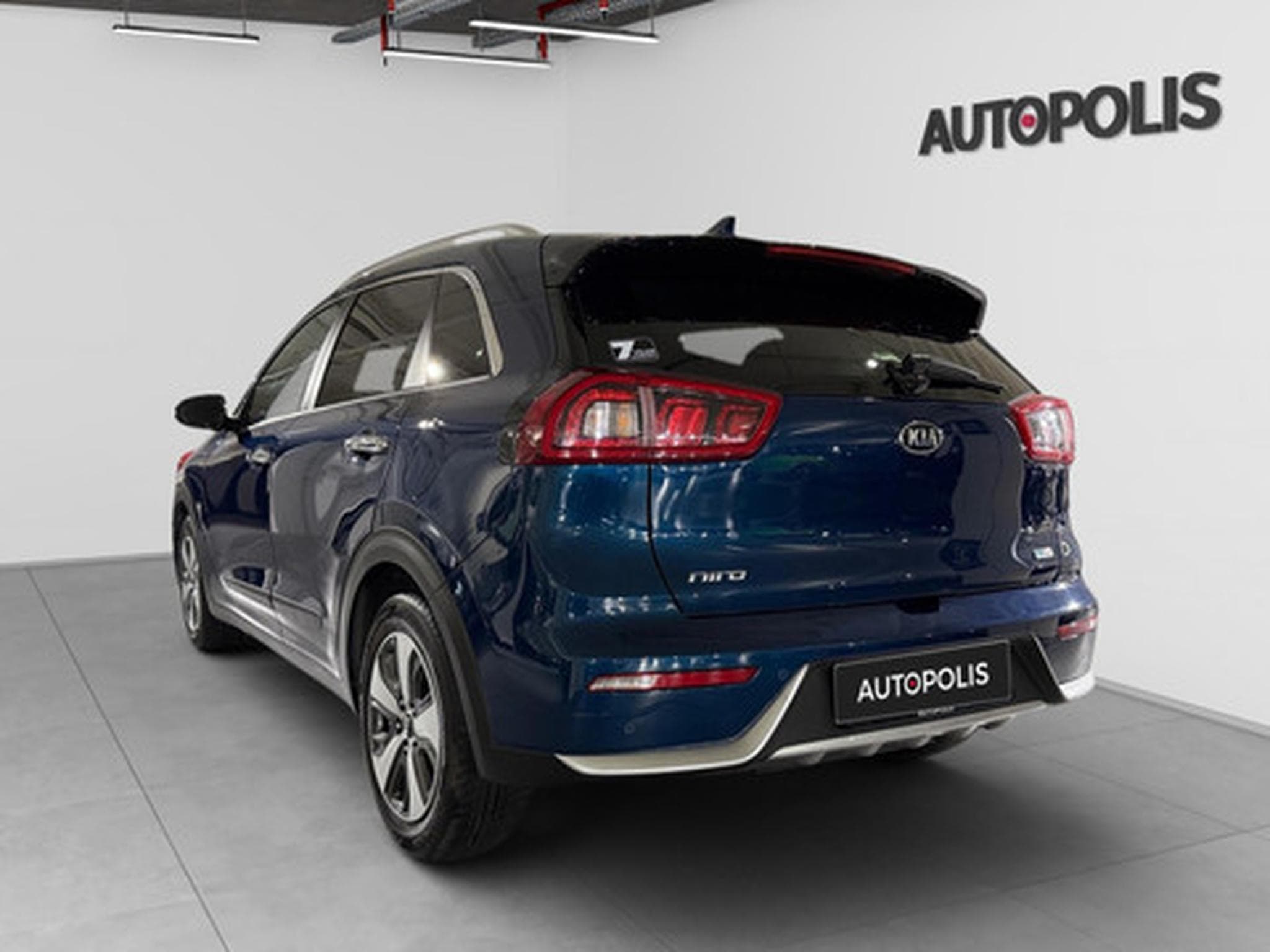 Kia Niro 1.6 e-Niro (2018) - Foto 18