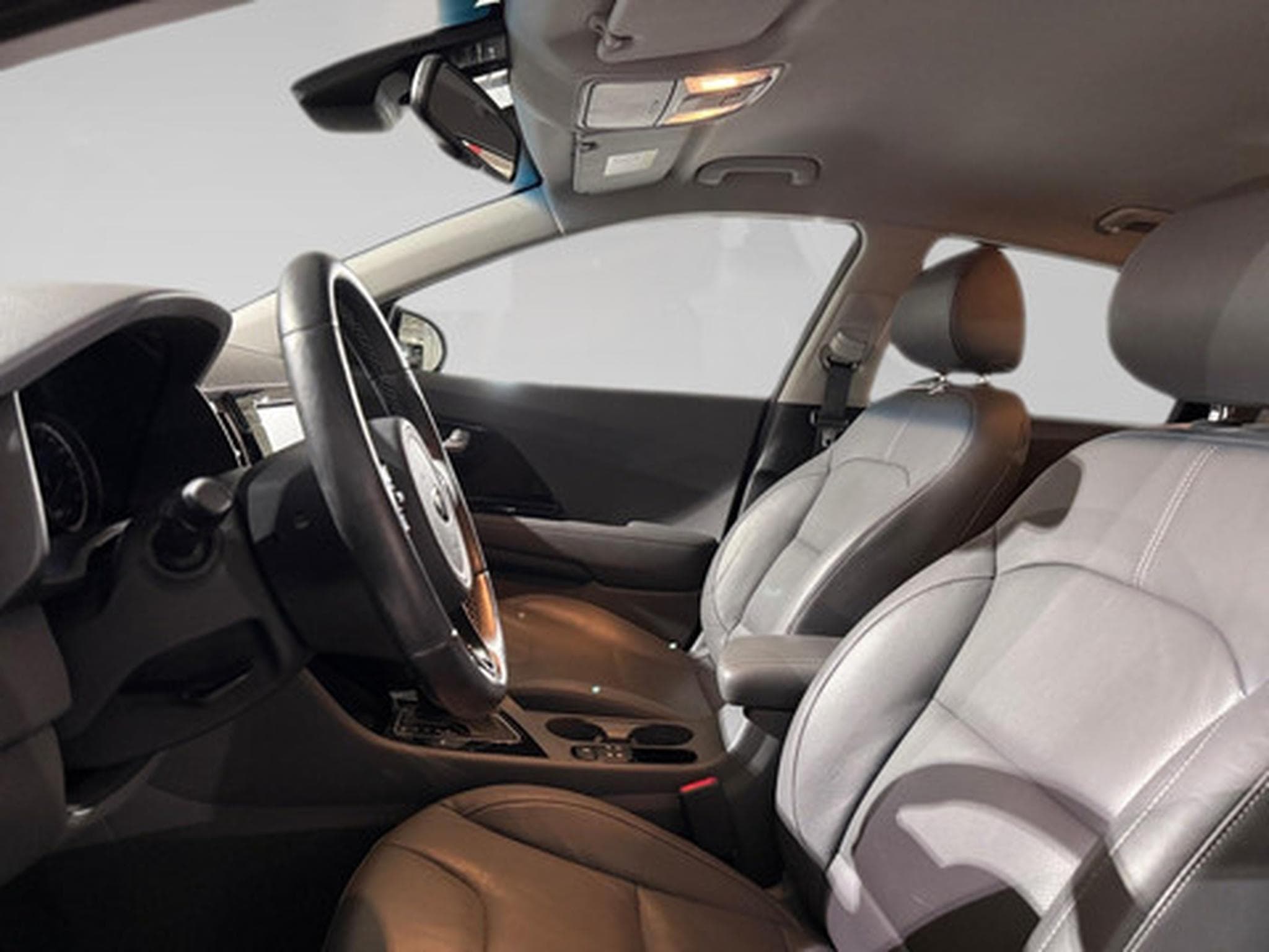Kia Niro 1.6 e-Niro (2018) - Foto 4