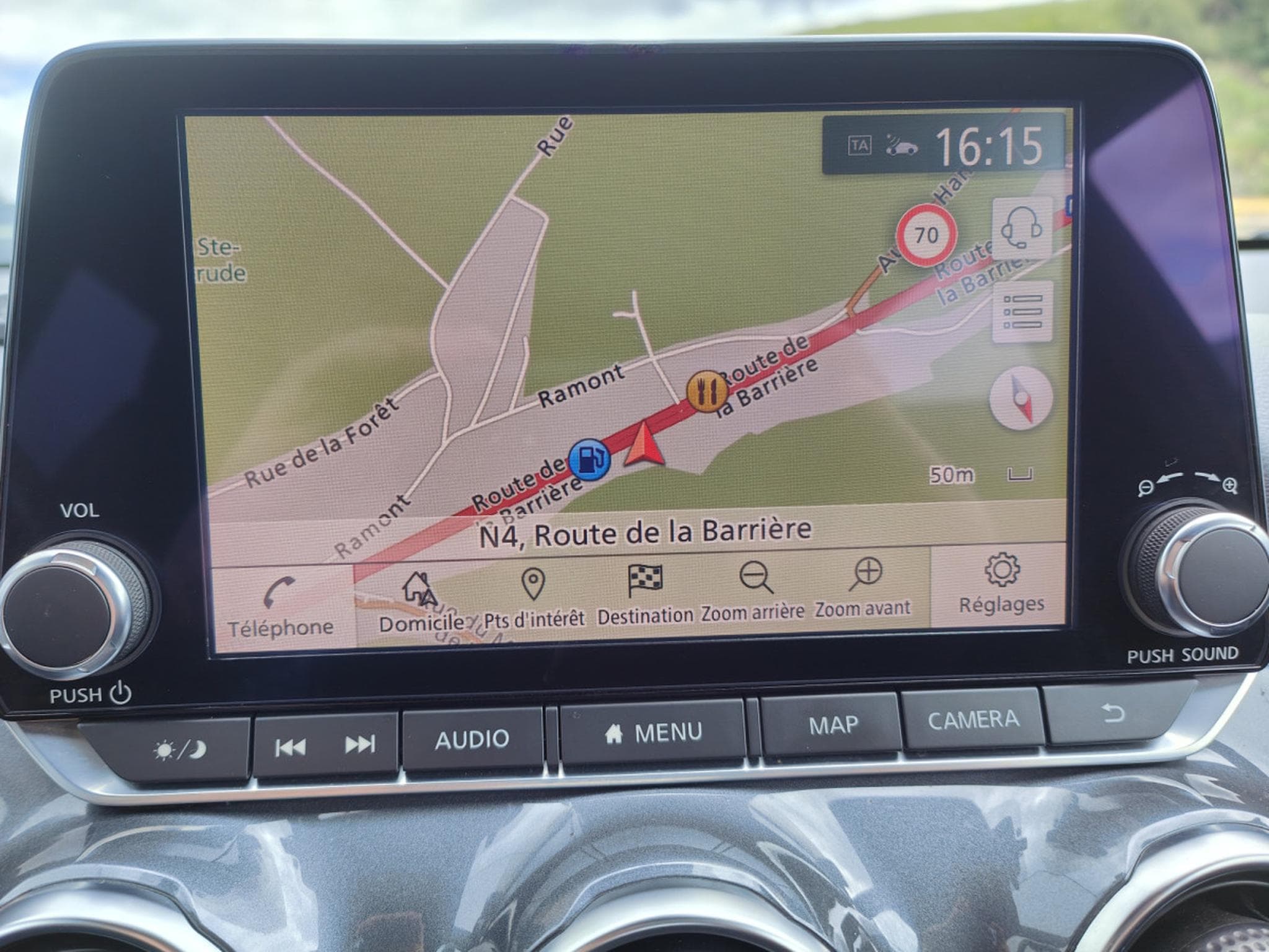 Nissan Juke 1.0 DCT N-CONNECT GPS CAMERA CARPLAY LED (2020) - Photo 21
