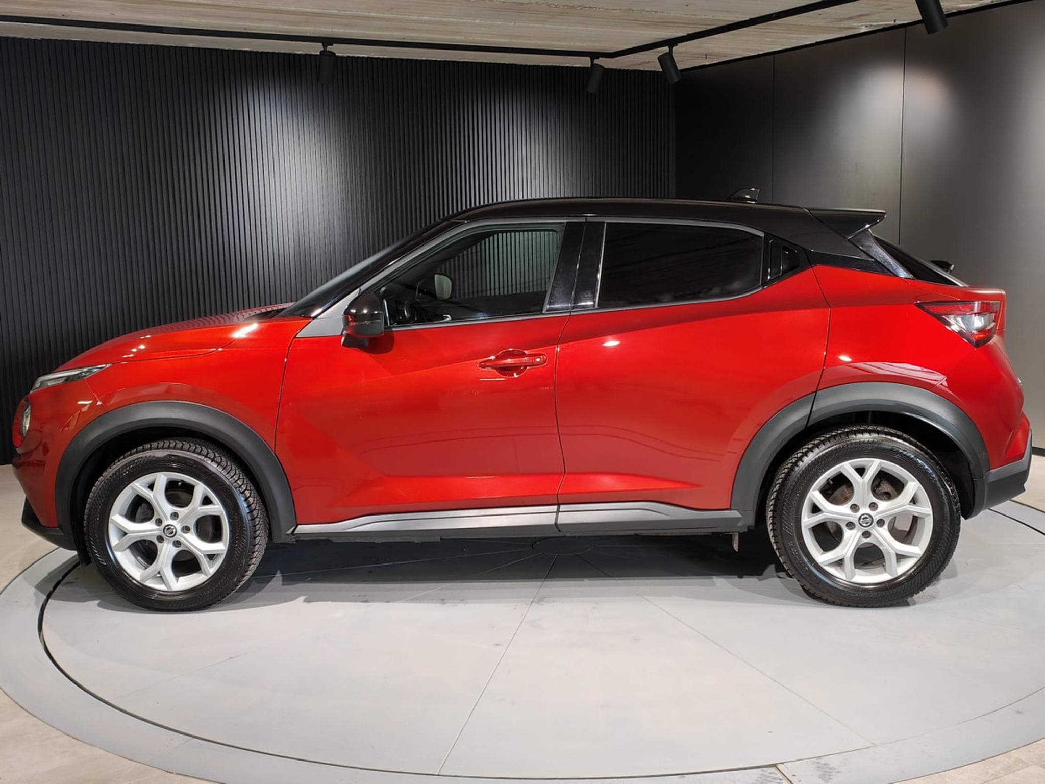 Nissan Juke 1.0 DCT N-CONNECT GPS CAMERA CARPLAY LED (2020) - Photo 5
