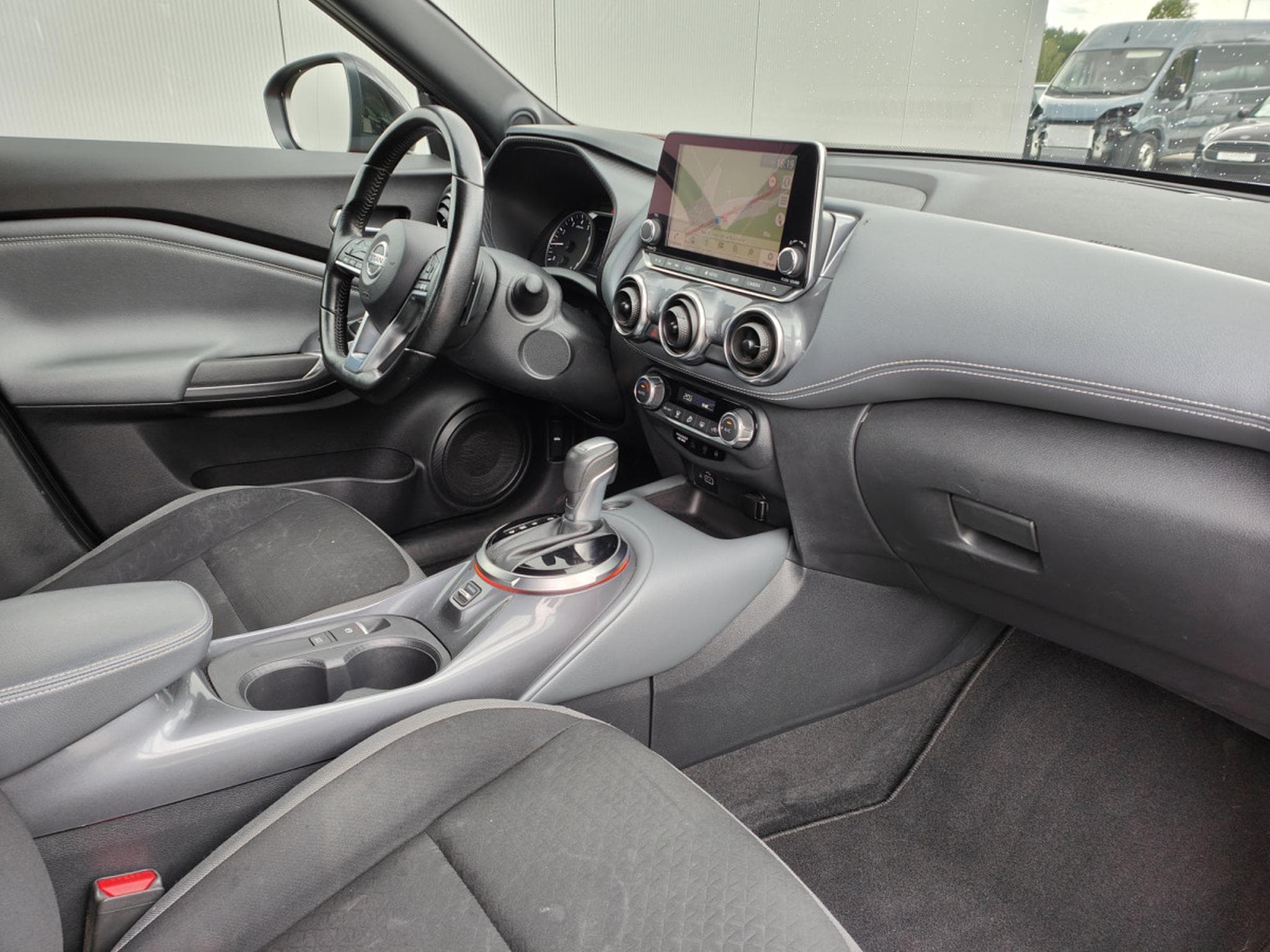 Nissan Juke 1.0 DCT N-CONNECT GPS CAMERA CARPLAY LED (2020) - Photo 7