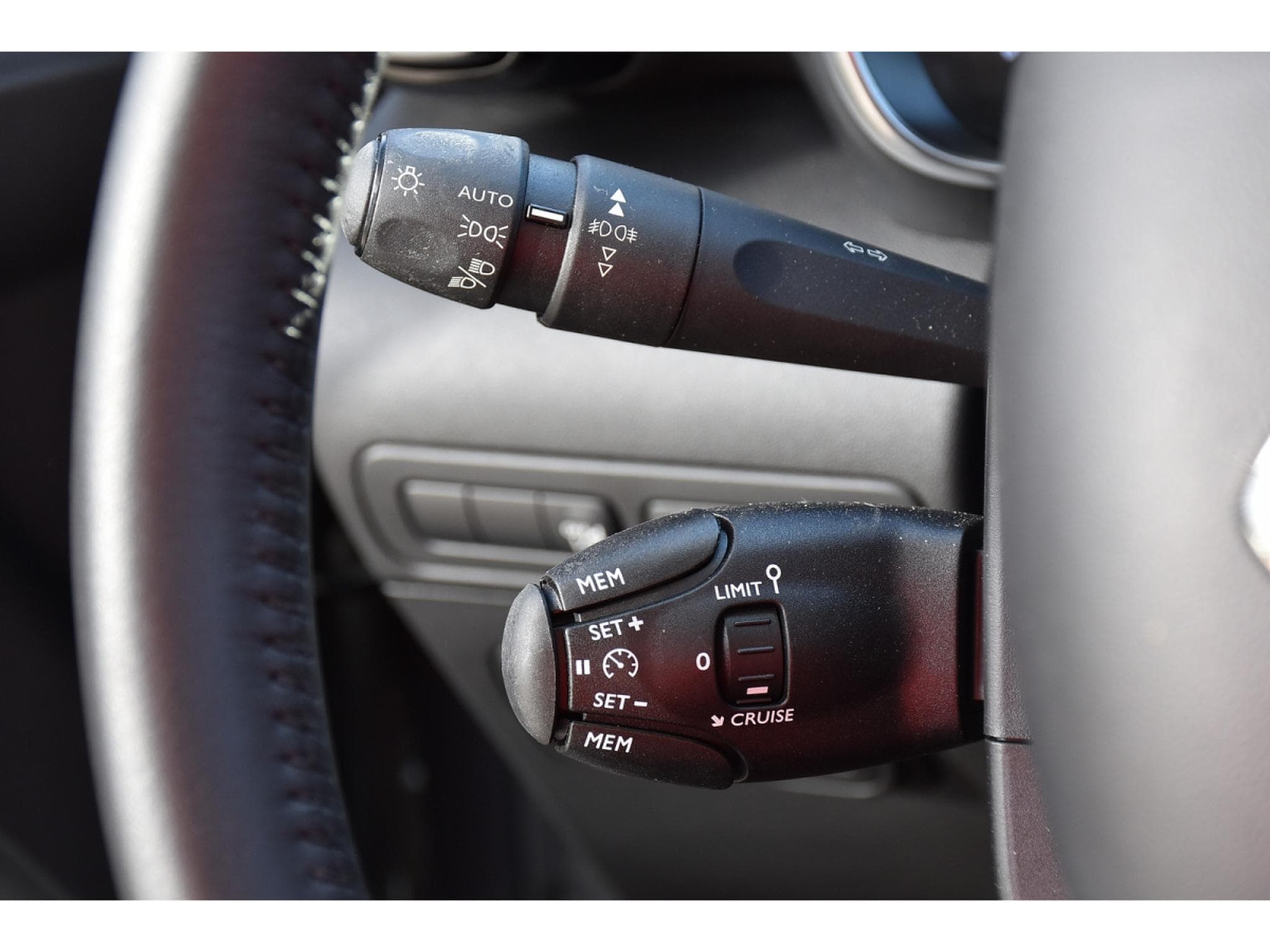 Citroën C3 Aircross 1.2 PureTech 110 MAX REGUL GPS LANE HUD GRIP CAM JA17 1°MAIN (2024) - Photo 19