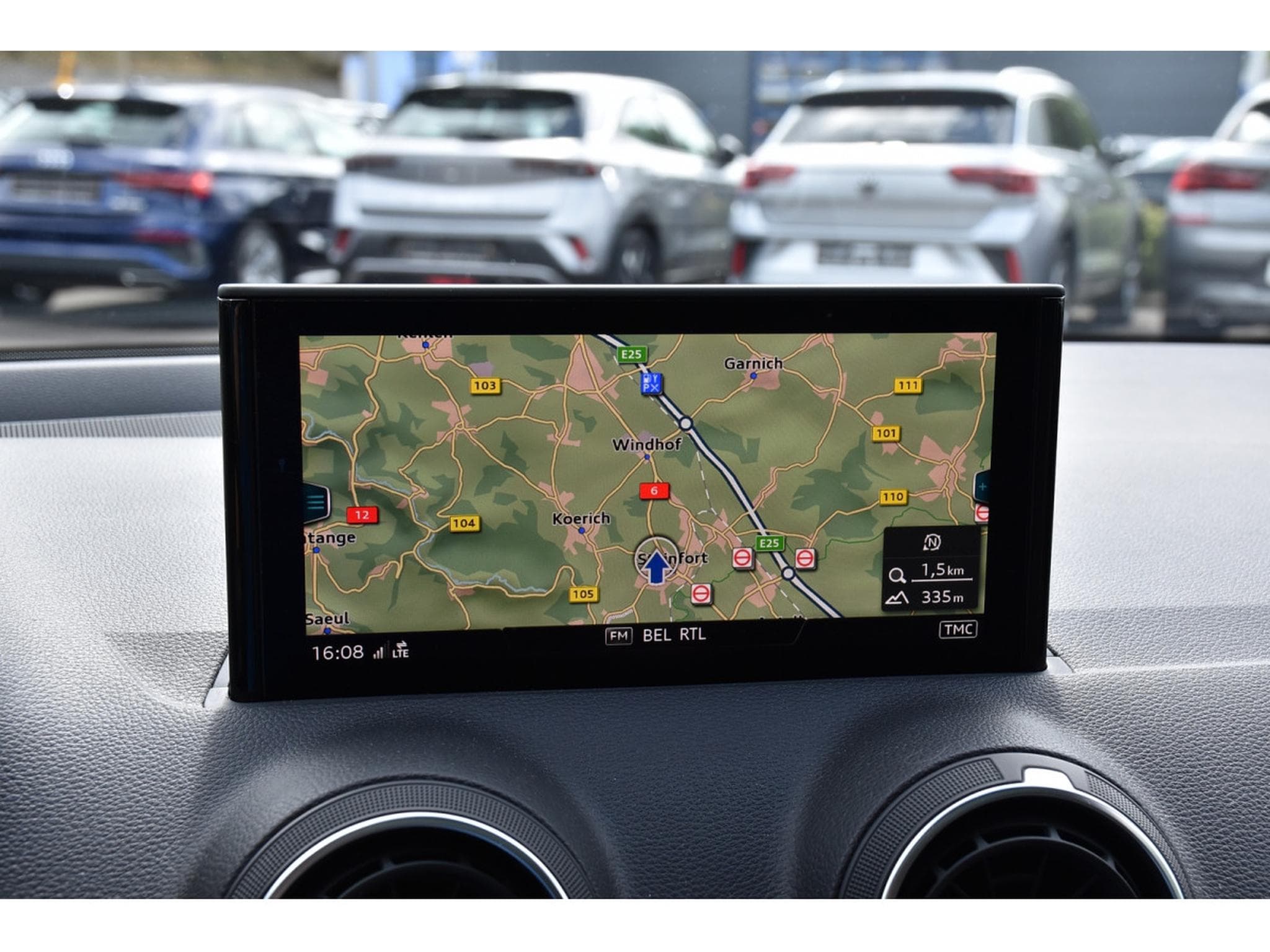Audi Q2 35 TFSI S-Tronic TO CUIR ACC LANE SIDE GPS CAM LED 1° MAIN (2019) - Photo 11