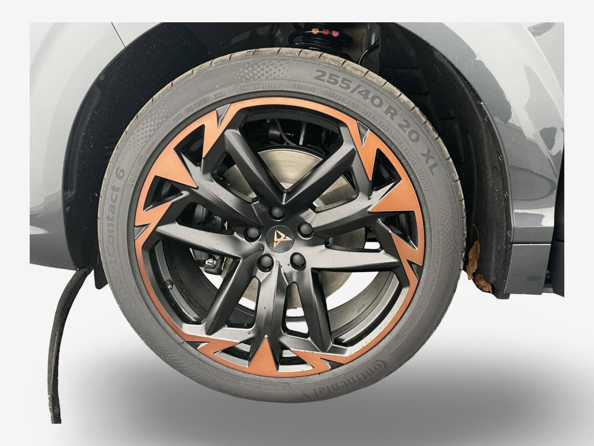 Cupra Formentor 2.0 TSI VZ 333 DSG 4 Drive (2025) - Photo 7