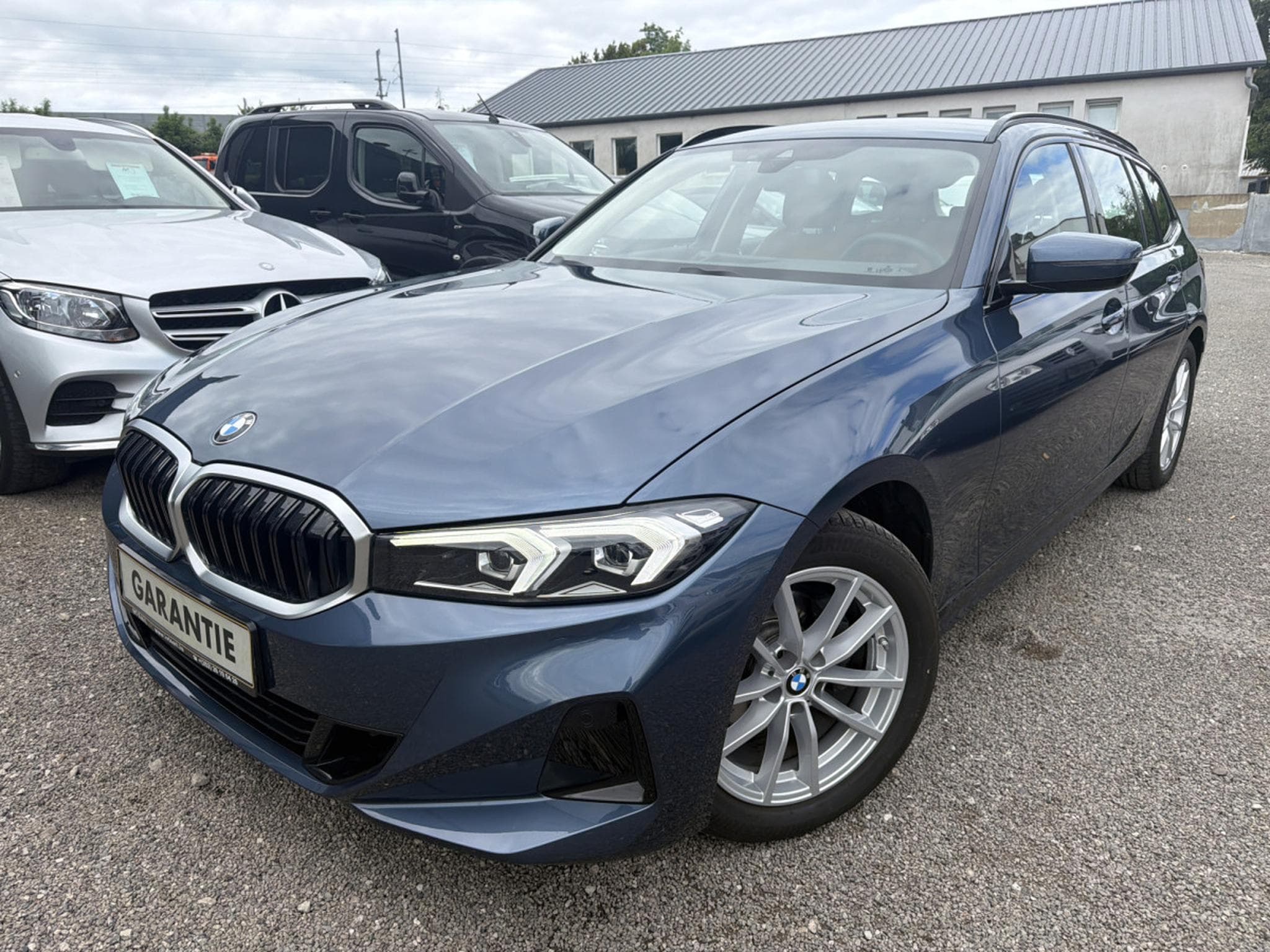 BMW 318 i BREAK AUTO 2.0 156CV BA8 (2024) - Photo 1