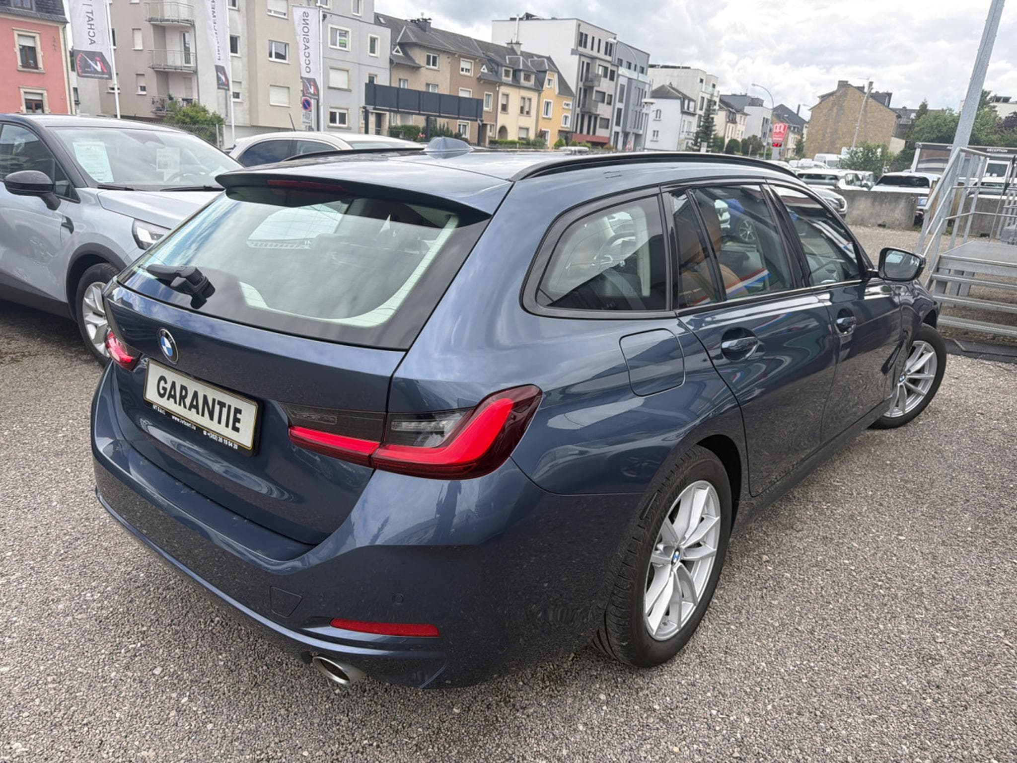 BMW 318 i BREAK AUTO 2.0 156CV BA8 (2024) - Photo 6