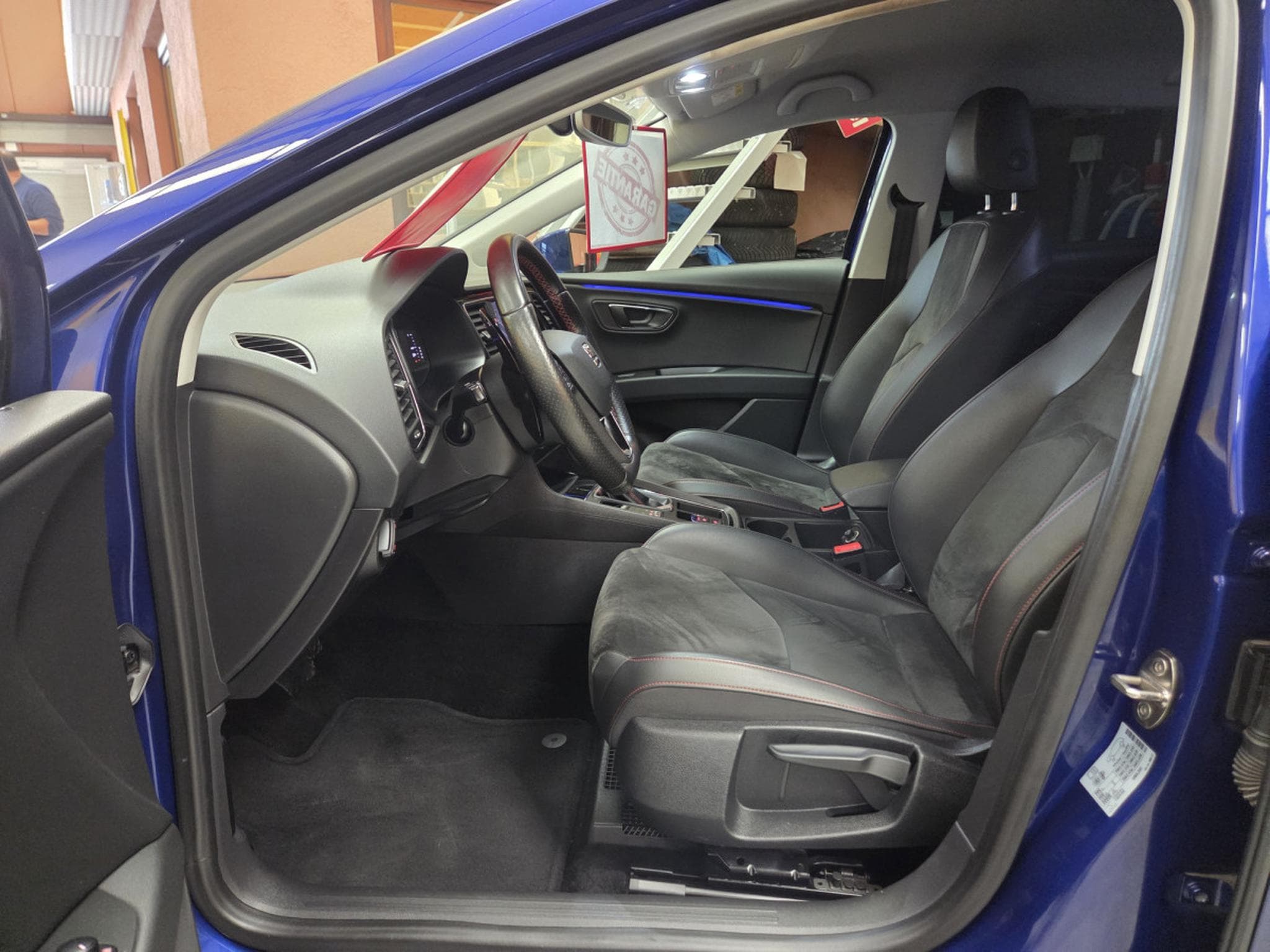 Seat Leon FR TSI DSG7 150CV (2020) - Photo 10