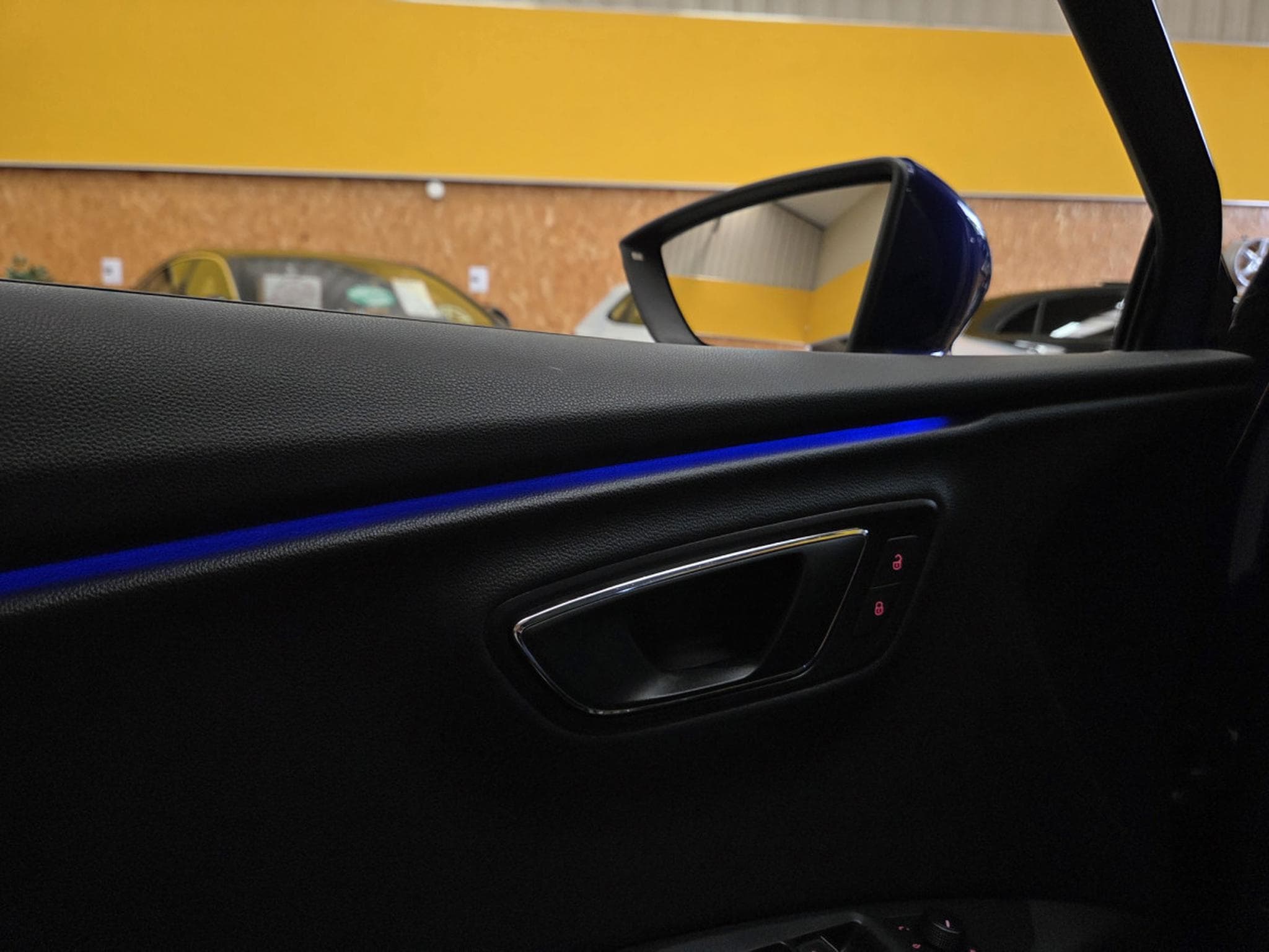 Seat Leon FR TSI DSG7 150CV (2020) - Photo 7