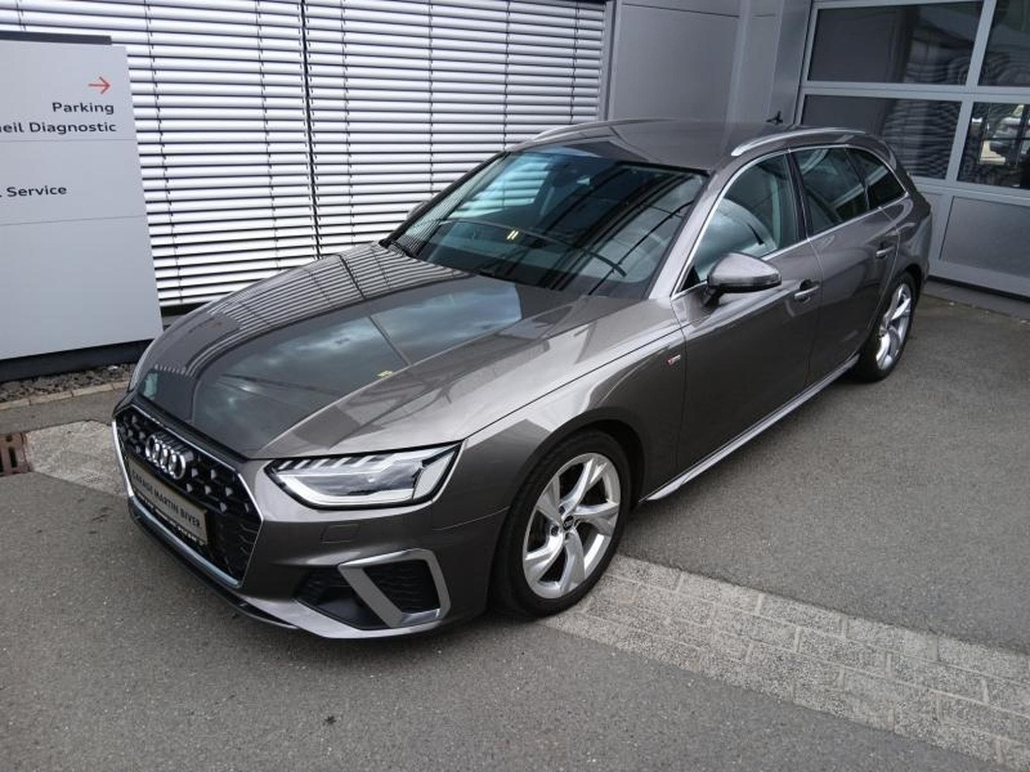 Audi A4 Avant S-line 35 TDI s-tronic (2021) - Photo 1