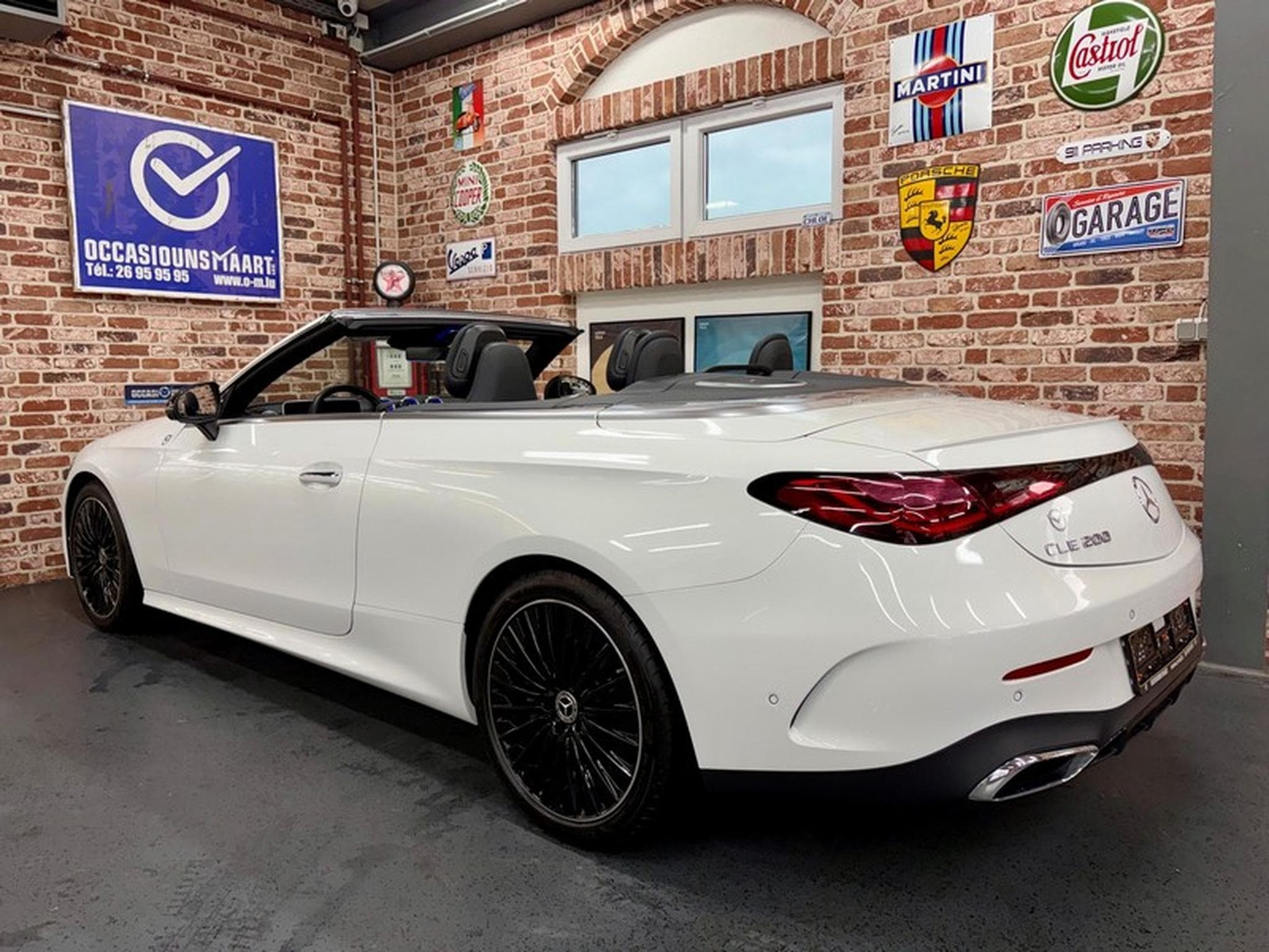 Mercedes CLE 200 CLE 200 Cabrio 2.0 204cv Auto AMG-LINE (2025) - Photo 2