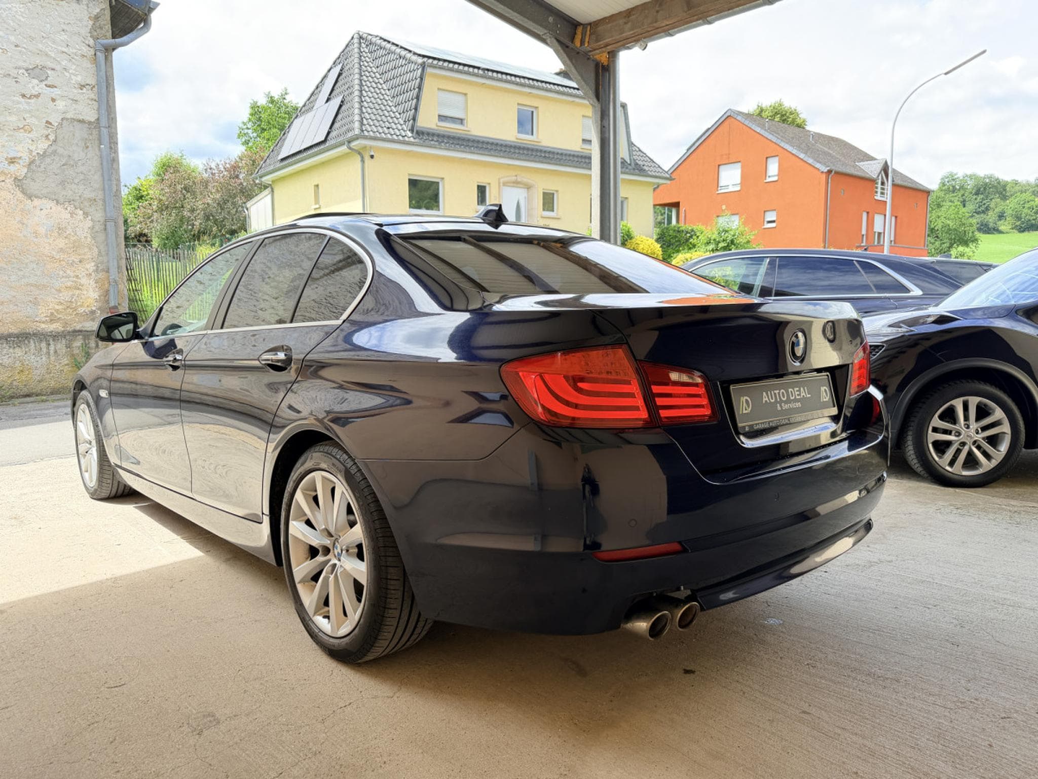 BMW 530 d xDrive Camera Head-UP, Toit Ouvrant 258cv (2011) - Photo 4