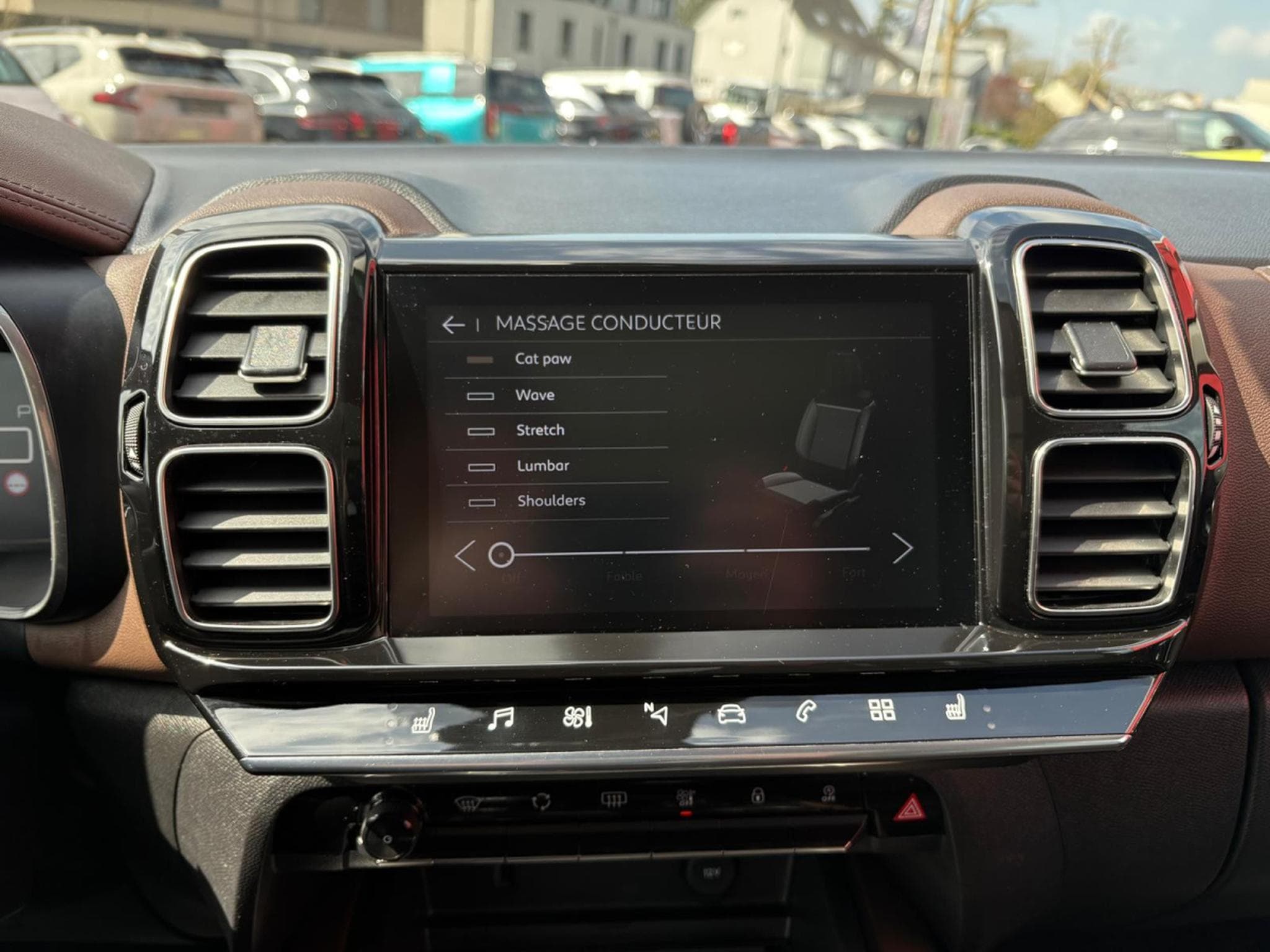 Citroën C5 Aircross 1.5 BLUEHDI 1ERE MAIN (2020) - Foto 17