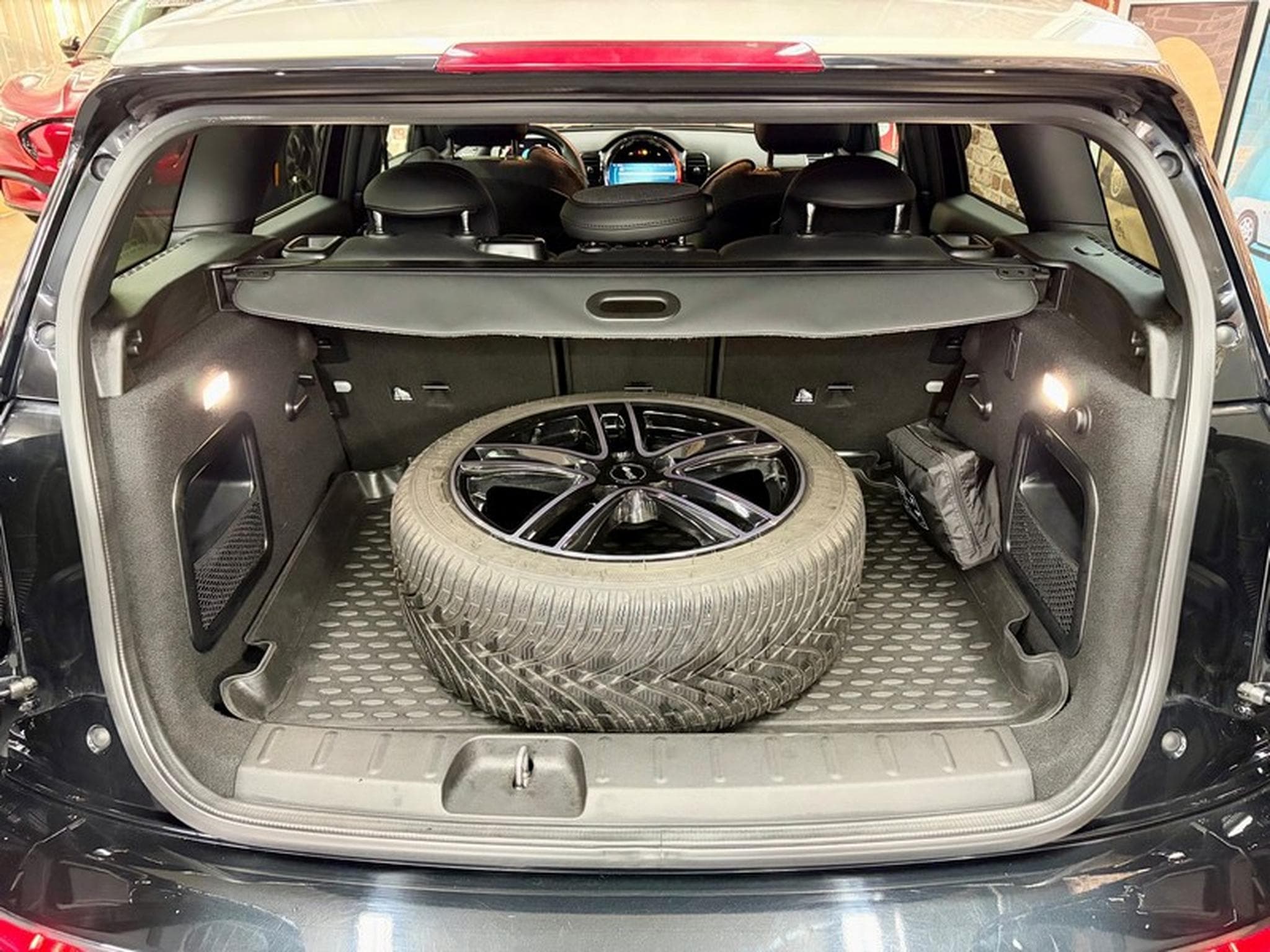 Mini Clubman Clubman Cooper S 2.0 178cv Auto Navig/SiègCh/ClimA (2023) - Photo 7