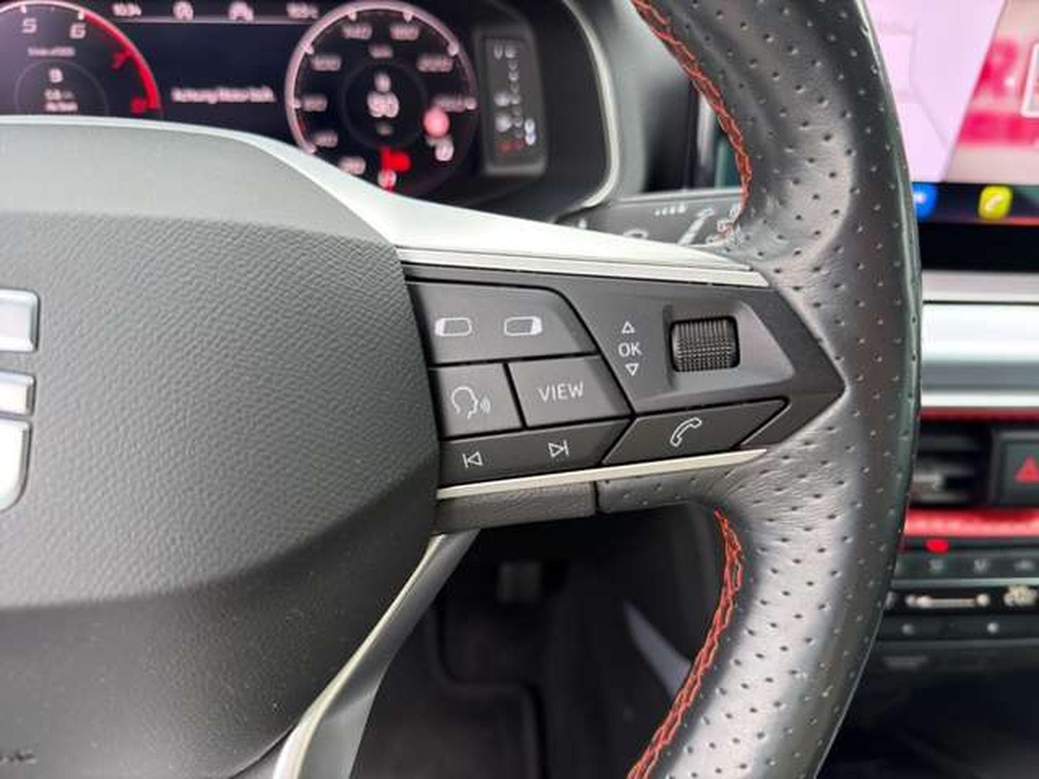 SEAT Arona FR/Voll-LED/PDC/Kamera/ACC/Kessy (2022) - Photo 26