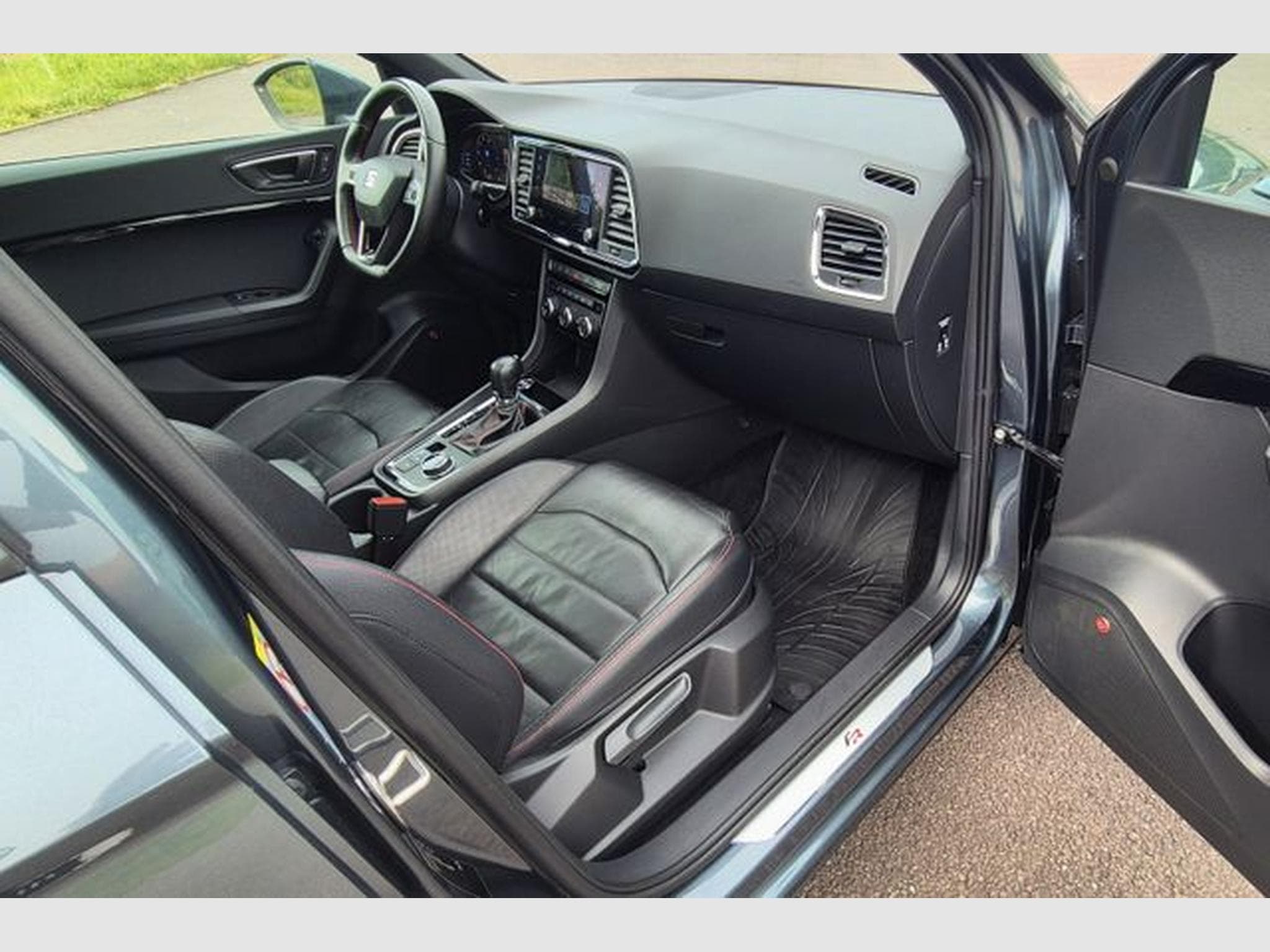 Seat Ateca Ateca 2.0 TSI FR 4Drive, DSG, Leder, LED. (2019) - Foto 13
