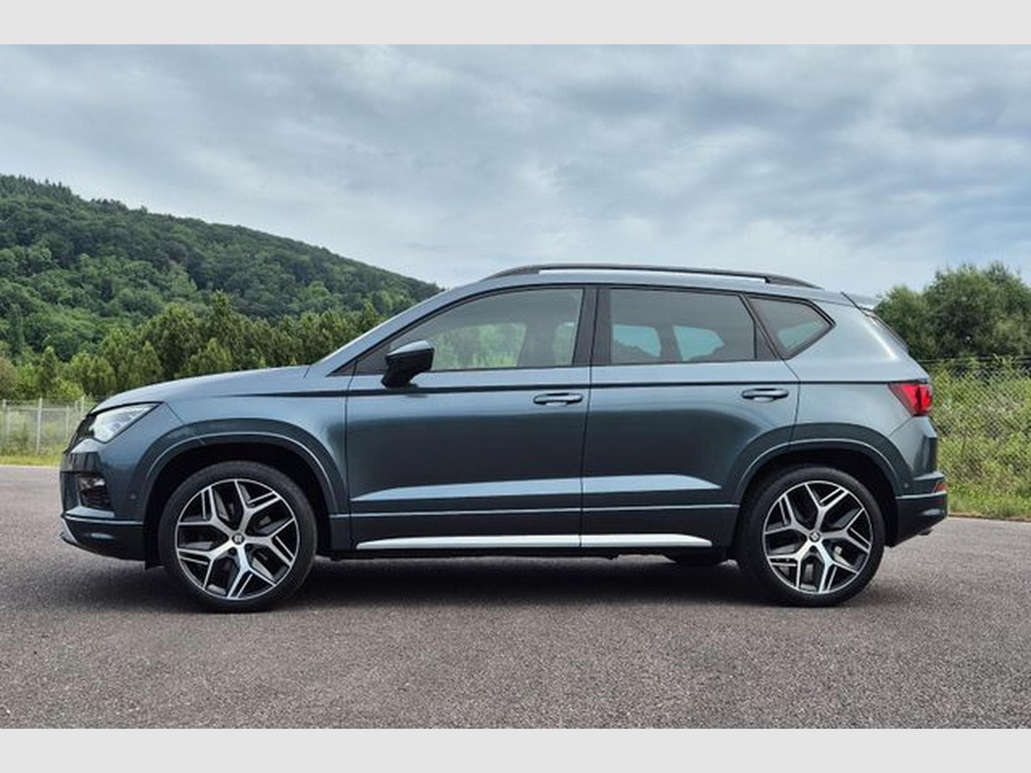 Seat Ateca Ateca 2.0 TSI FR 4Drive, DSG, Leder, LED. (2019) - Foto 2