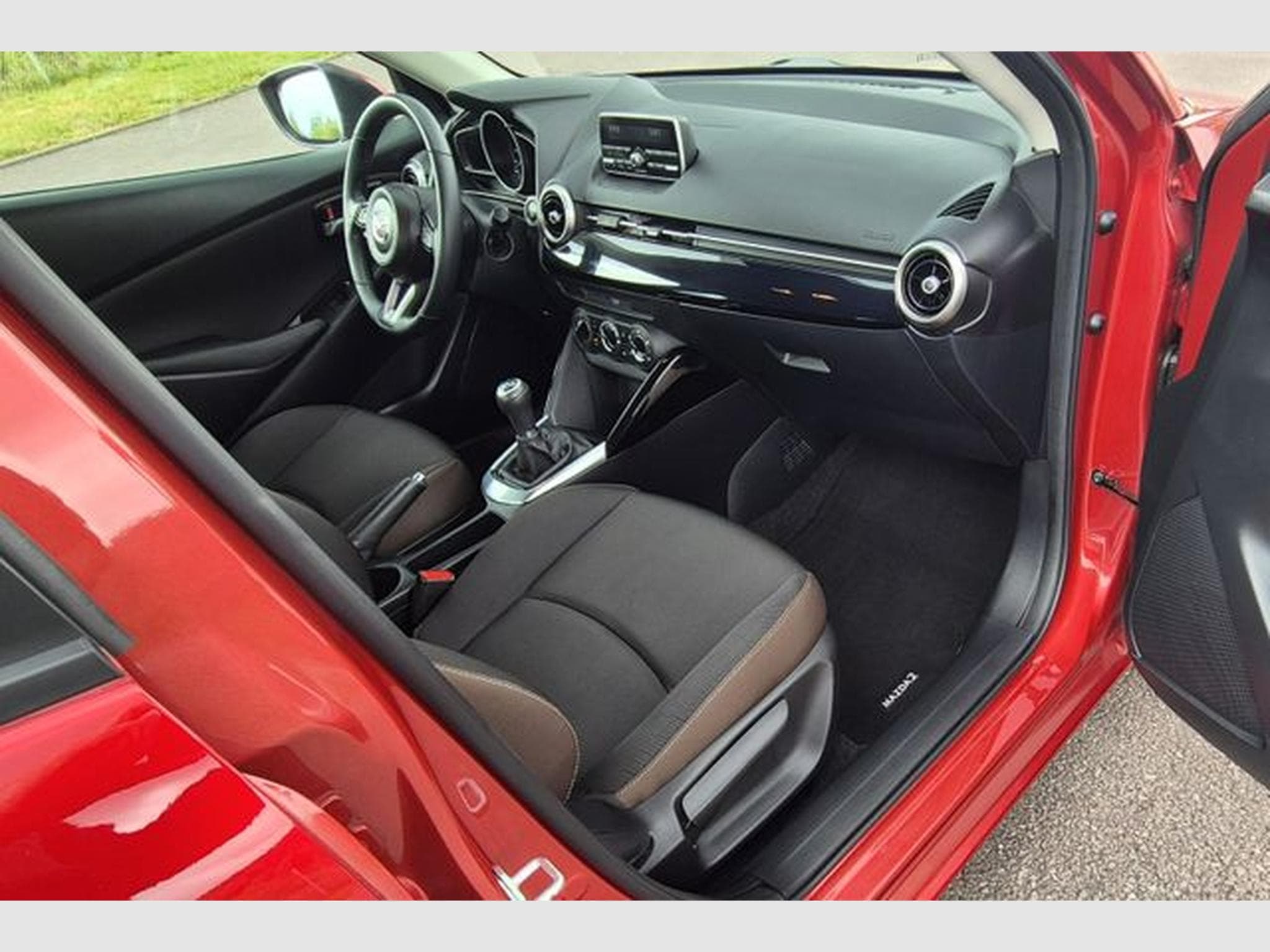 Mazda 2 2 Center-Line, 1.Hand, Klima. (2020) - Foto 13