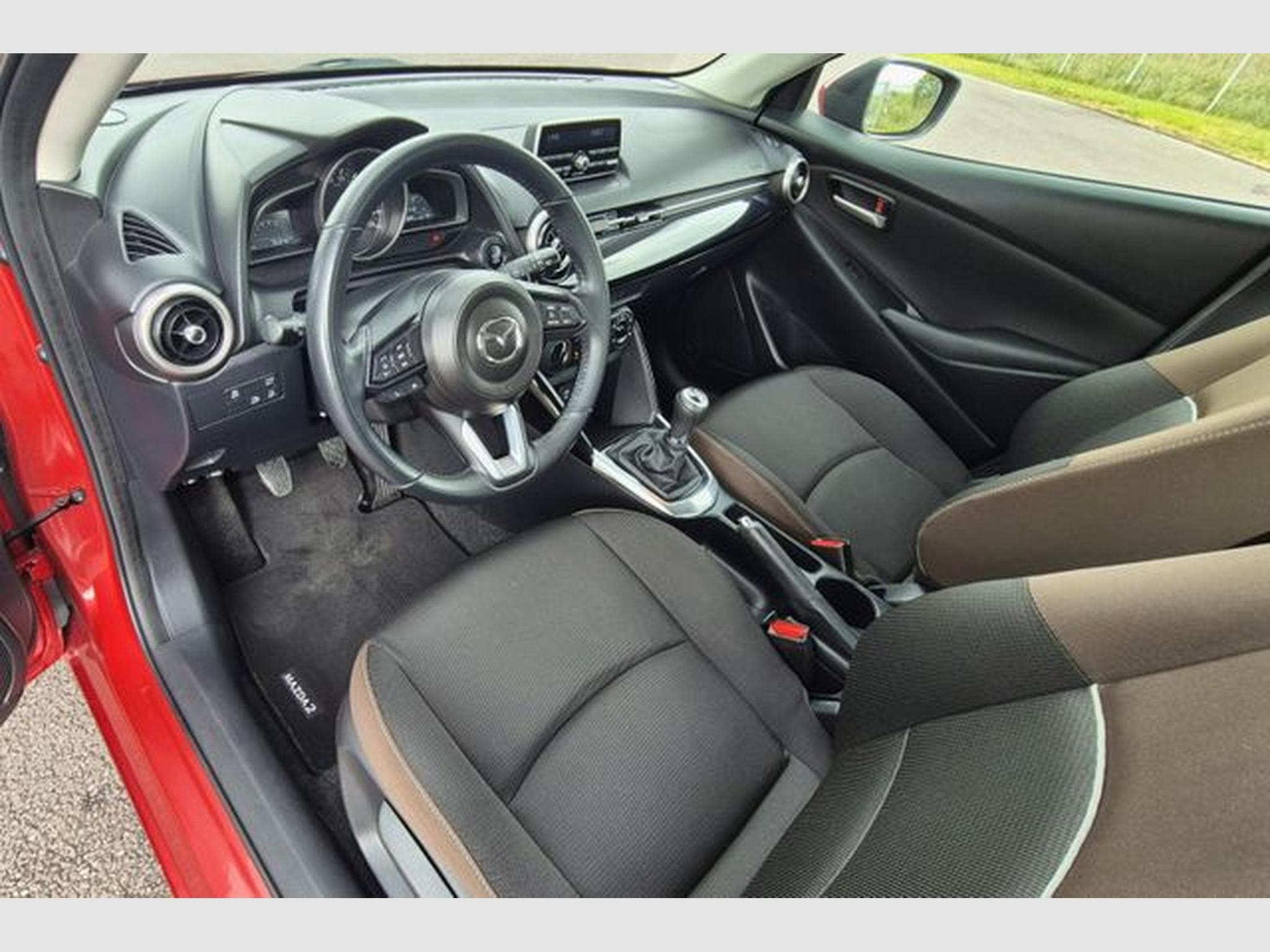 Mazda 2 2 Center-Line, 1.Hand, Klima. (2020) - Foto 15