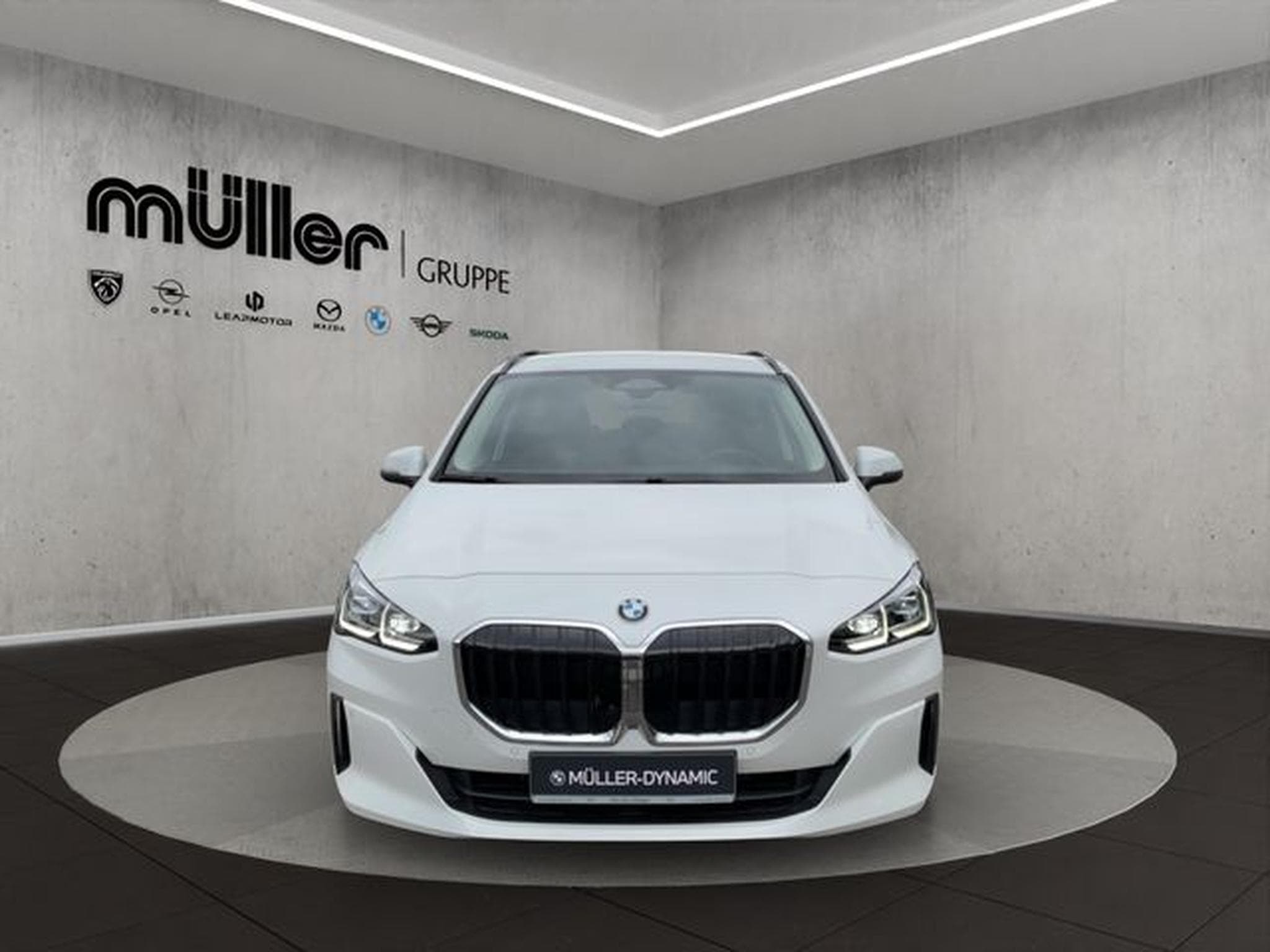 BMW 216 216i ACTIVE TOURER AUTOMATIK LED DRIV ASSIST KOM (2024) - Foto 2