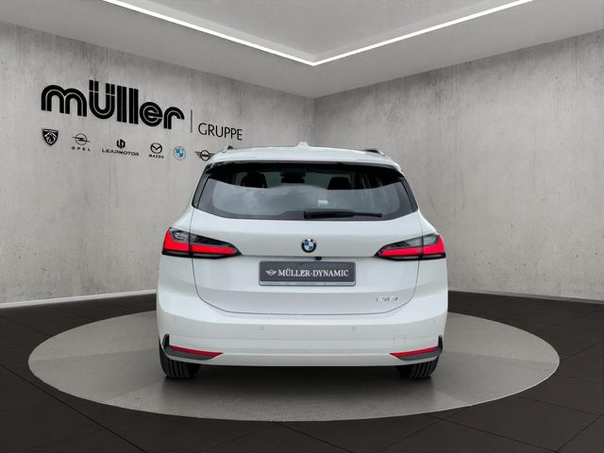 BMW 216 216i ACTIVE TOURER AUTOMATIK LED DRIV ASSIST KOM (2024) - Foto 5