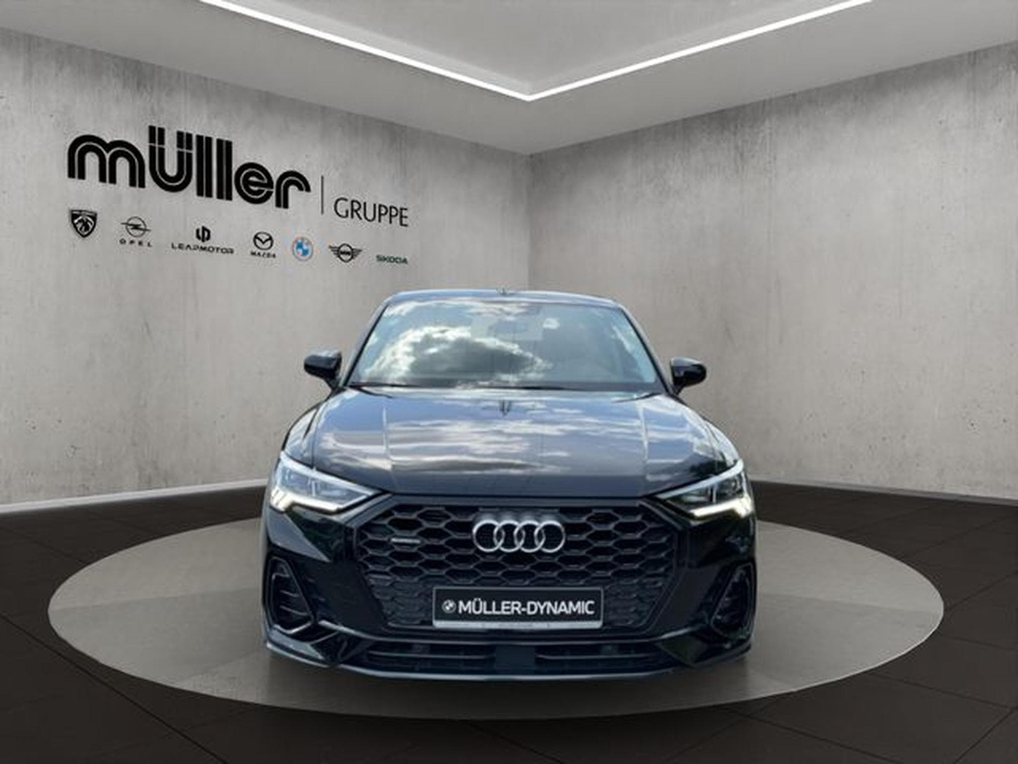 Audi Q3 Q3 Sportback 40 TFSI (2021) - Foto 2
