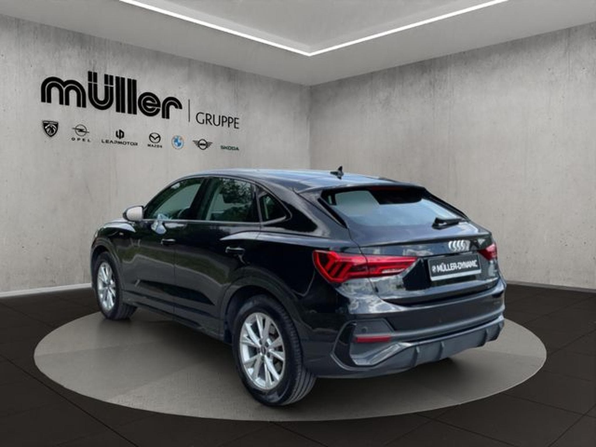 Audi Q3 Q3 Sportback 40 TFSI (2021) - Foto 4