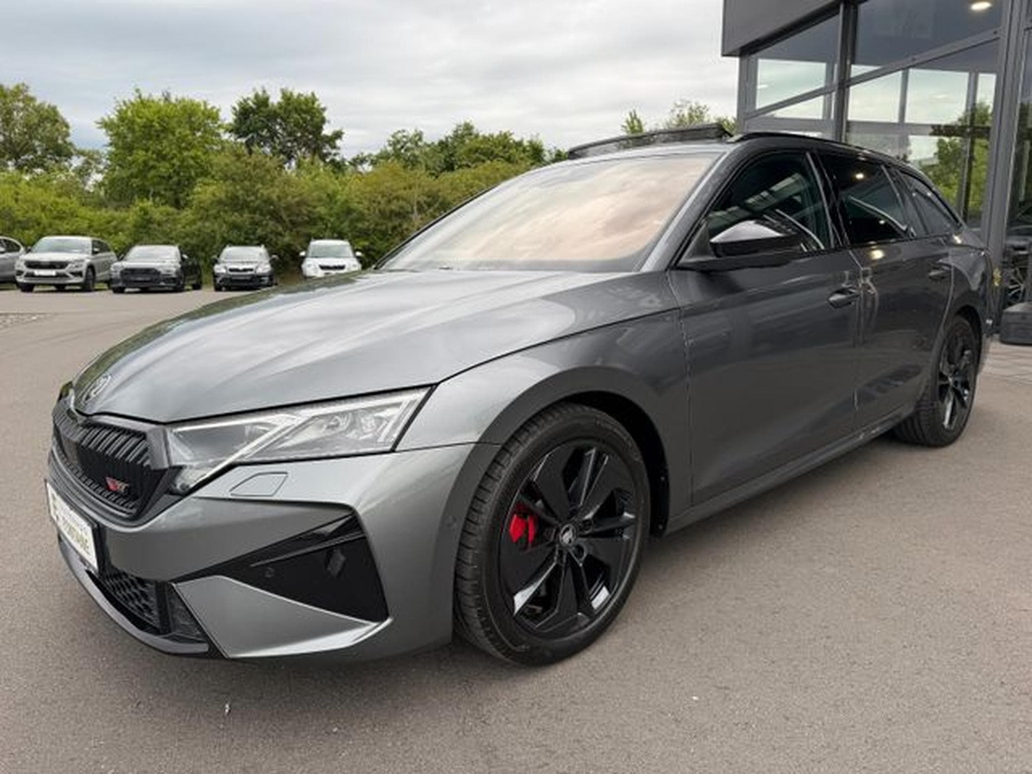 Skoda Octavia Octavia Kombi 2.0TSI RS Facelift Pano Canton ACC (2025) - Photo 1