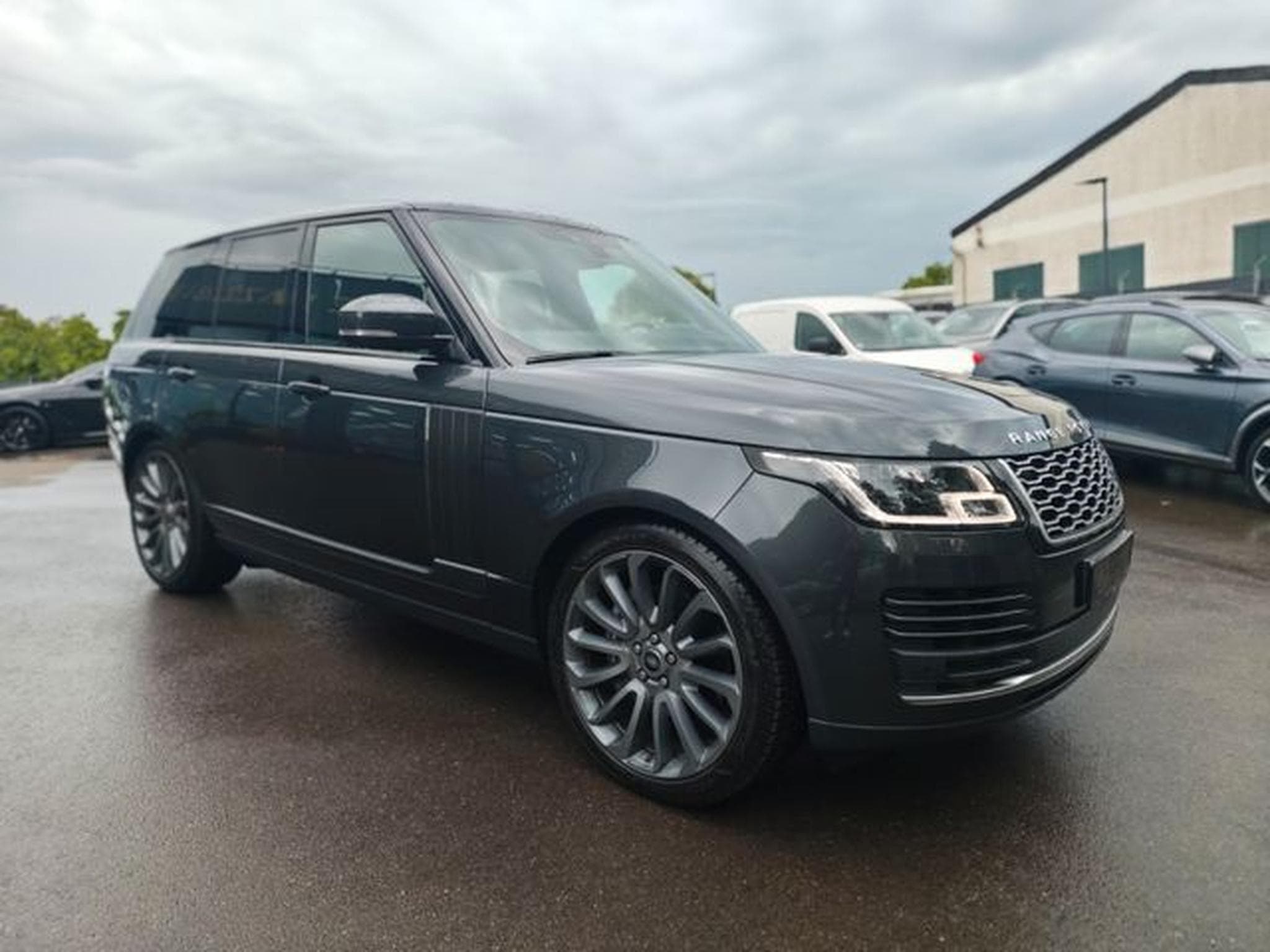 Land-Rover Range Rover RANGE ROVER VOGUE*MERIDAN*MEMORY*V8*LUFTFEDERUNG (2019) - Photo 5