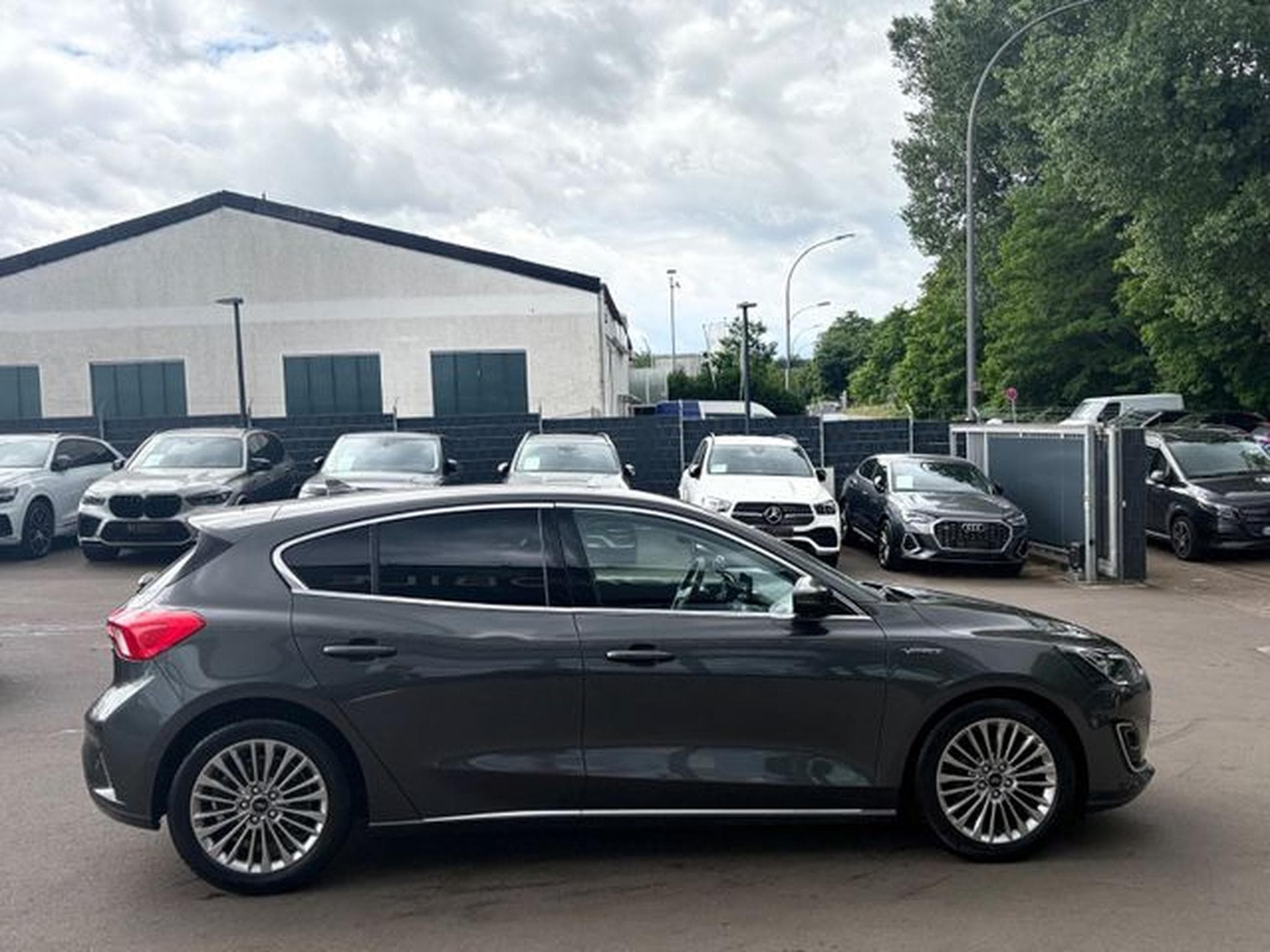 Ford Focus FOCUS VIGNALE *1.HAND*HEAD-UP*KAMERA*NAVI* (2020) - Foto 12