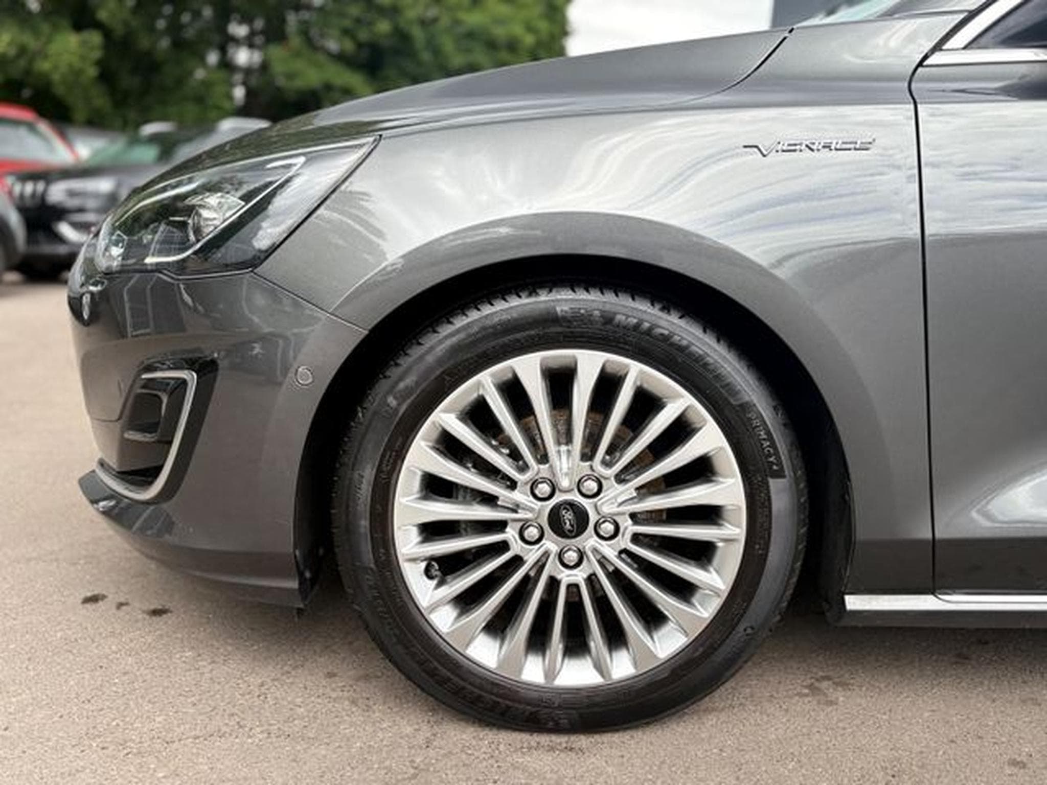 Ford Focus FOCUS VIGNALE *1.HAND*HEAD-UP*KAMERA*NAVI* (2020) - Foto 13