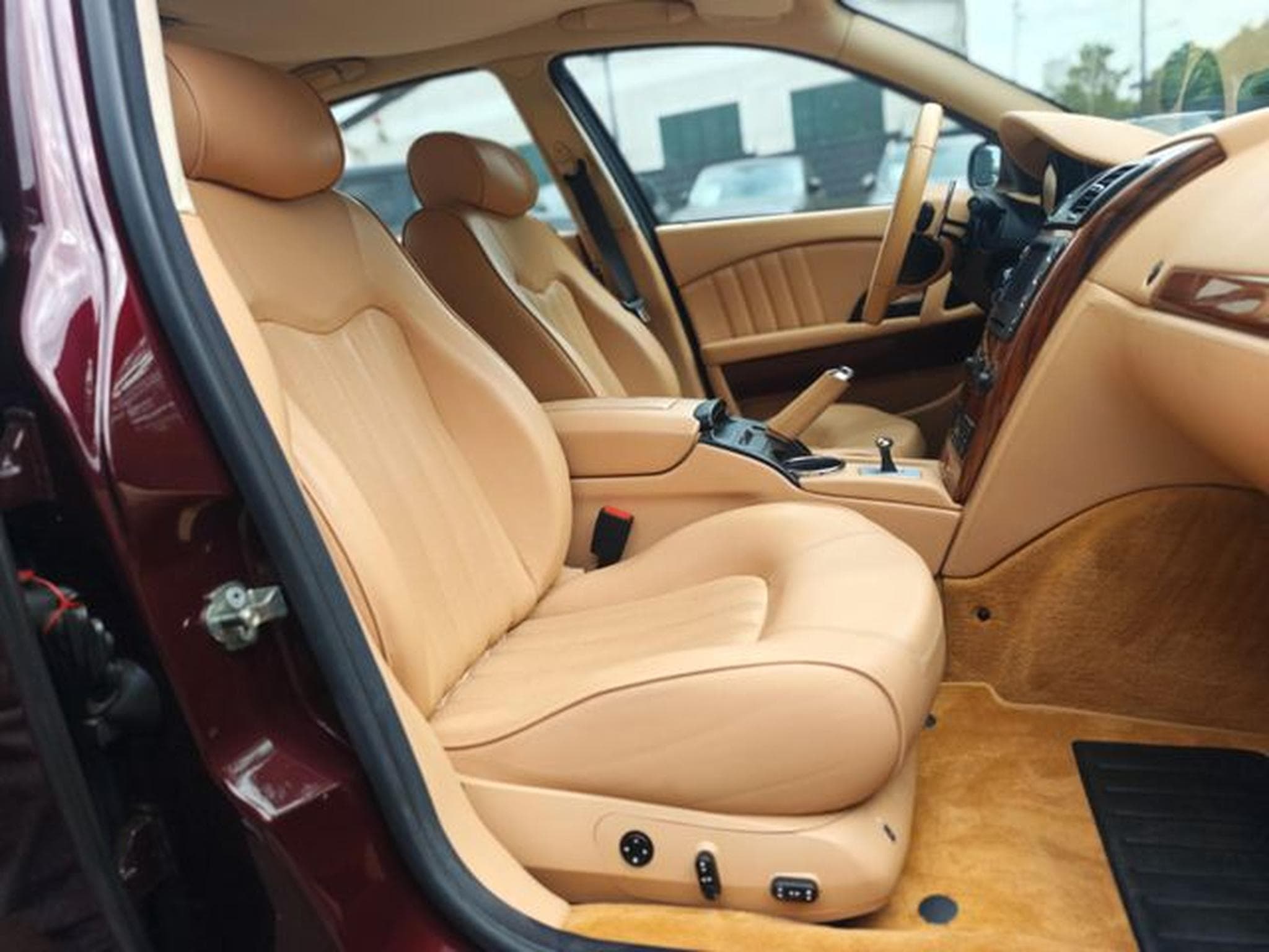 Maserati Quattroporte QUATTROPORTE 4,2 *2.HD*COC*AUT*HISTORIE MASERATI (2005) - Photo 15