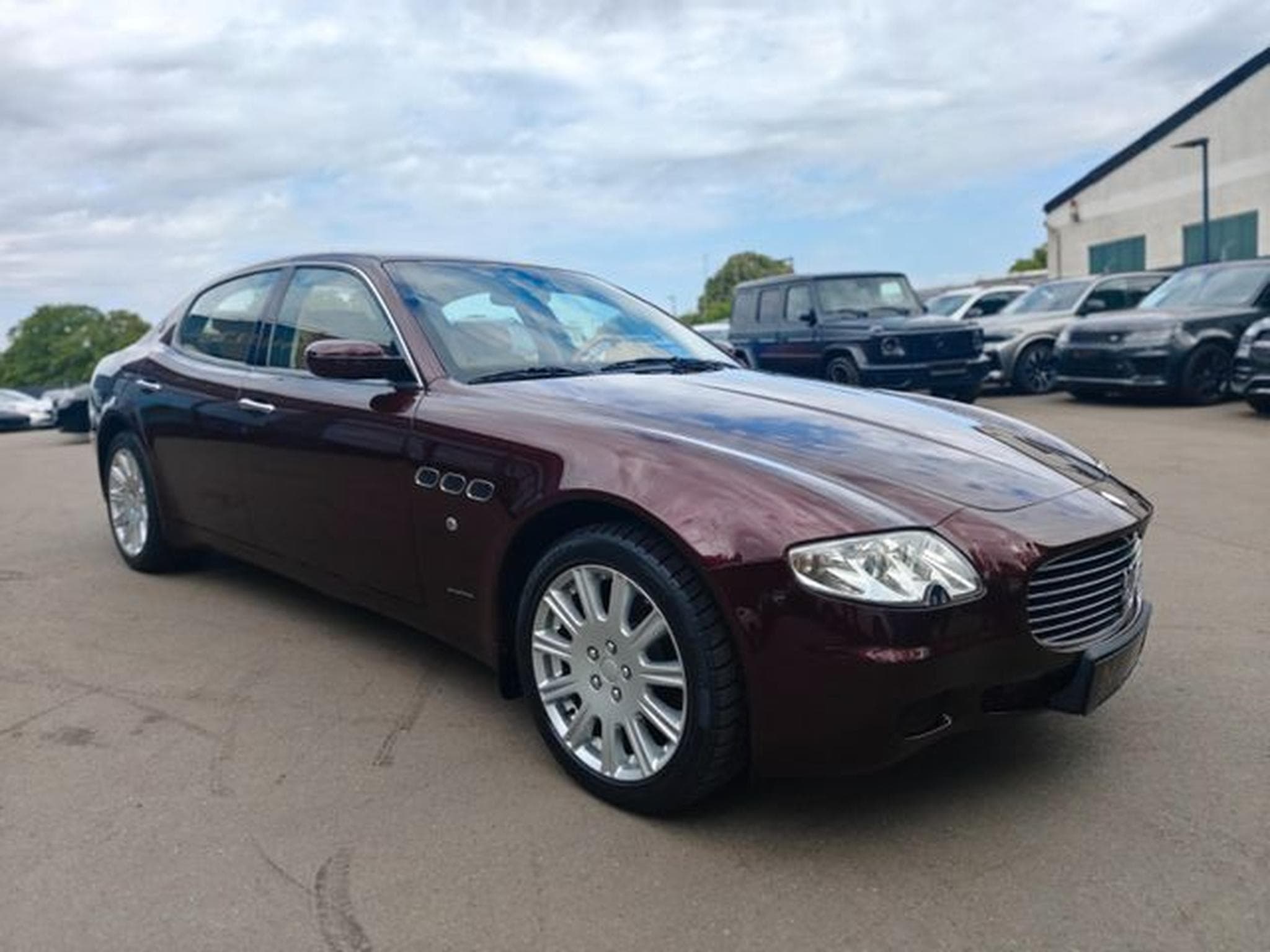 Maserati Quattroporte QUATTROPORTE 4,2 *2.HD*COC*AUT*HISTORIE MASERATI (2005) - Photo 4