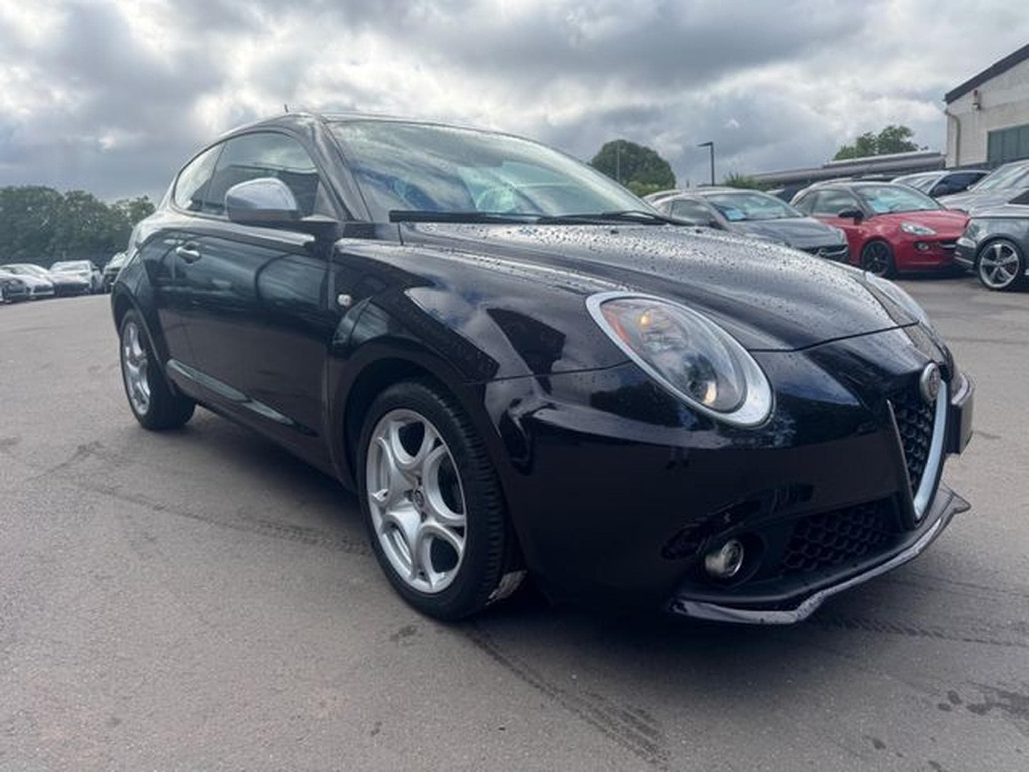 Alfa-Romeo MiTo MITO SUPER *8-FACH*PDC*KLIMA*ALU* (2017) - Foto 4
